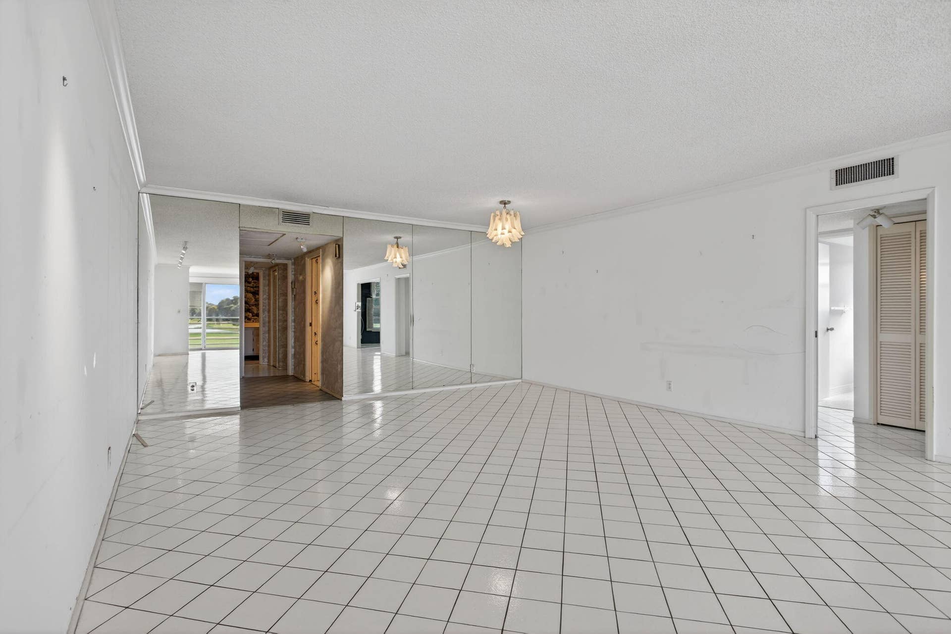 8-web-or-mls-555 -9245