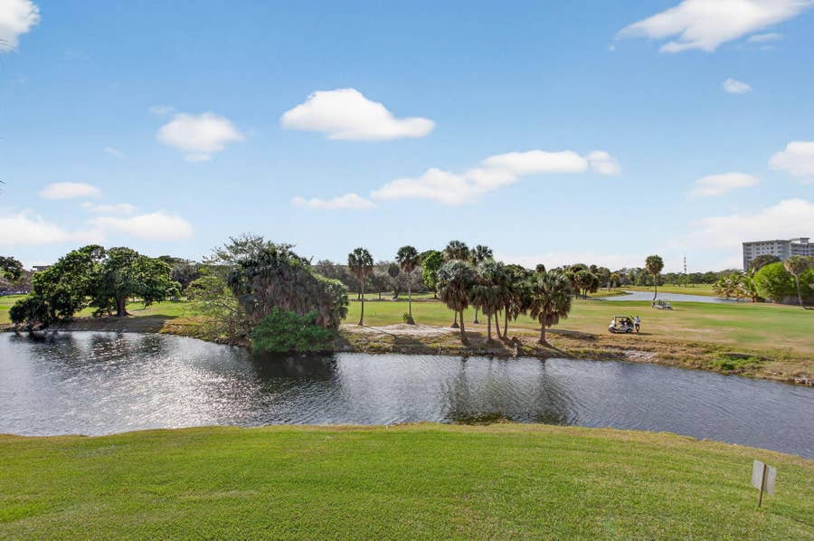 Property photo for 555 Oaks Lane, #207, Pompano Beach, FL