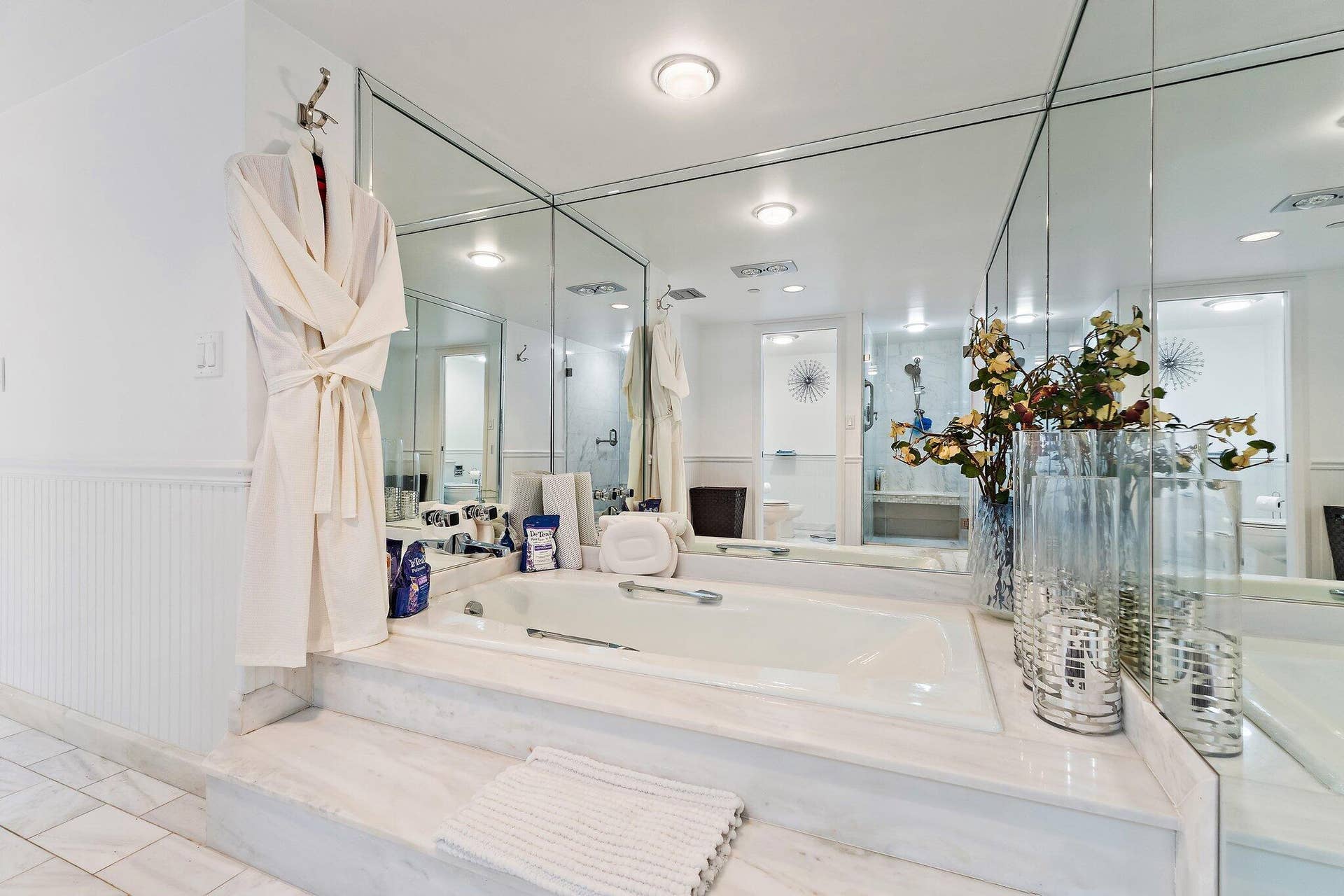 100 Lakeshore Drive, #457, North Palm Beach, FL 33408 046-100LakeshoreDr-457-NorthPalmBeach-SM