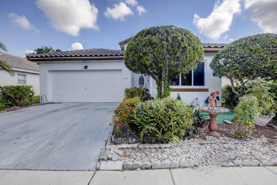Property photo for 10245 SW 16th Court, Pembroke Pines, FL