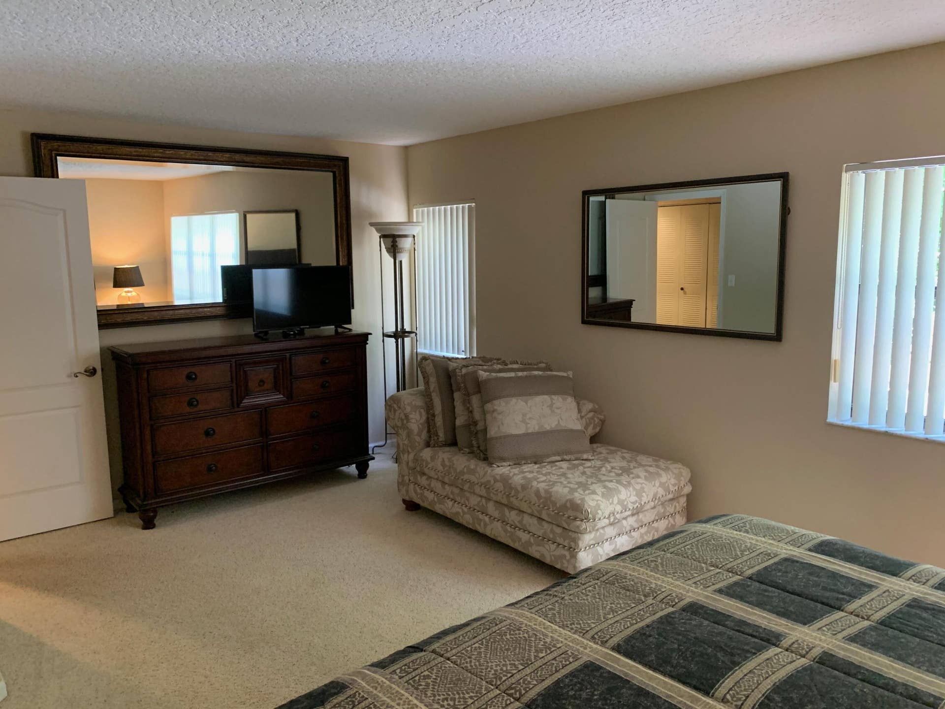 49 Uno Lago Drive, Juno Beach, Juno Beach, FL 33408