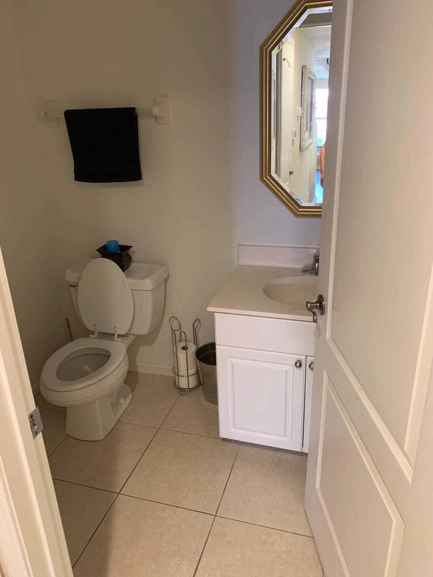 49 Uno Lago Drive, Juno Beach, Juno Beach, FL 33408