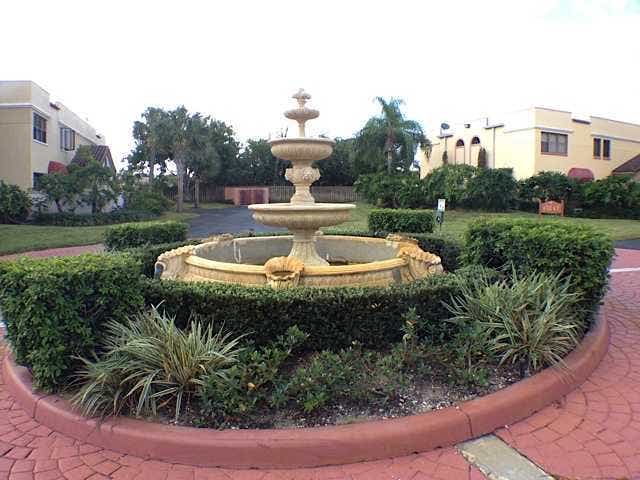 49 Uno Lago Drive, Juno Beach, Juno Beach, FL 33408