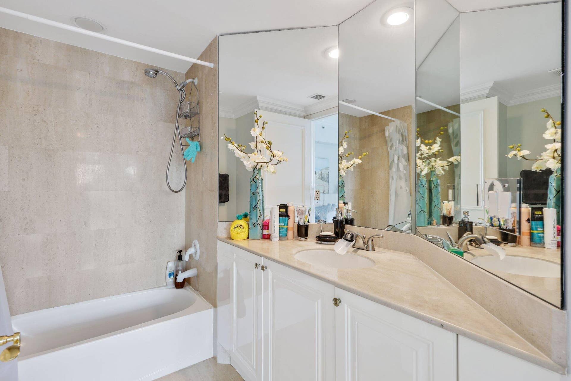 bath 3 ensuite