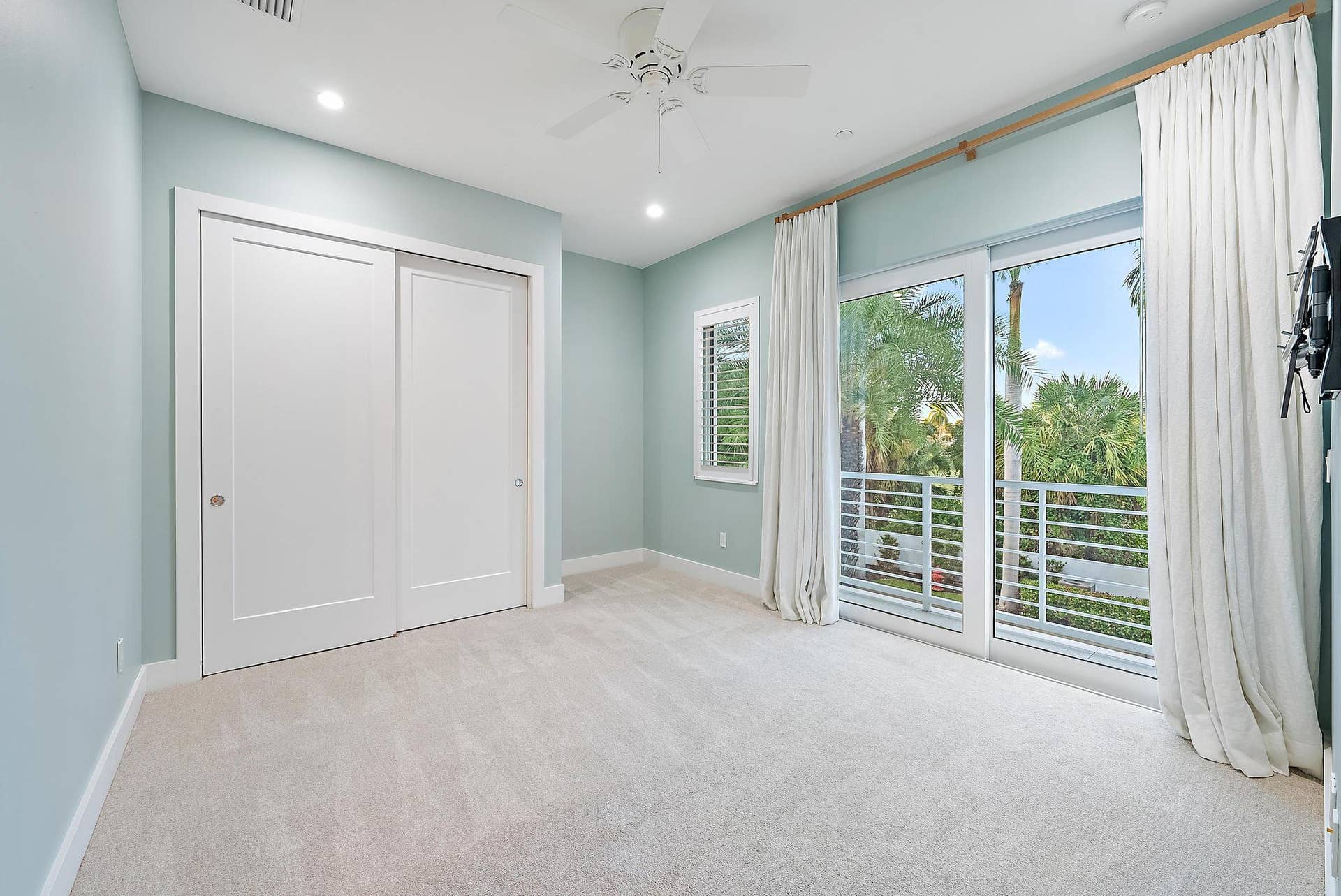 112 Water Club Court N, North Palm Beach, FL 33408 112 Water Clb Wy-20
