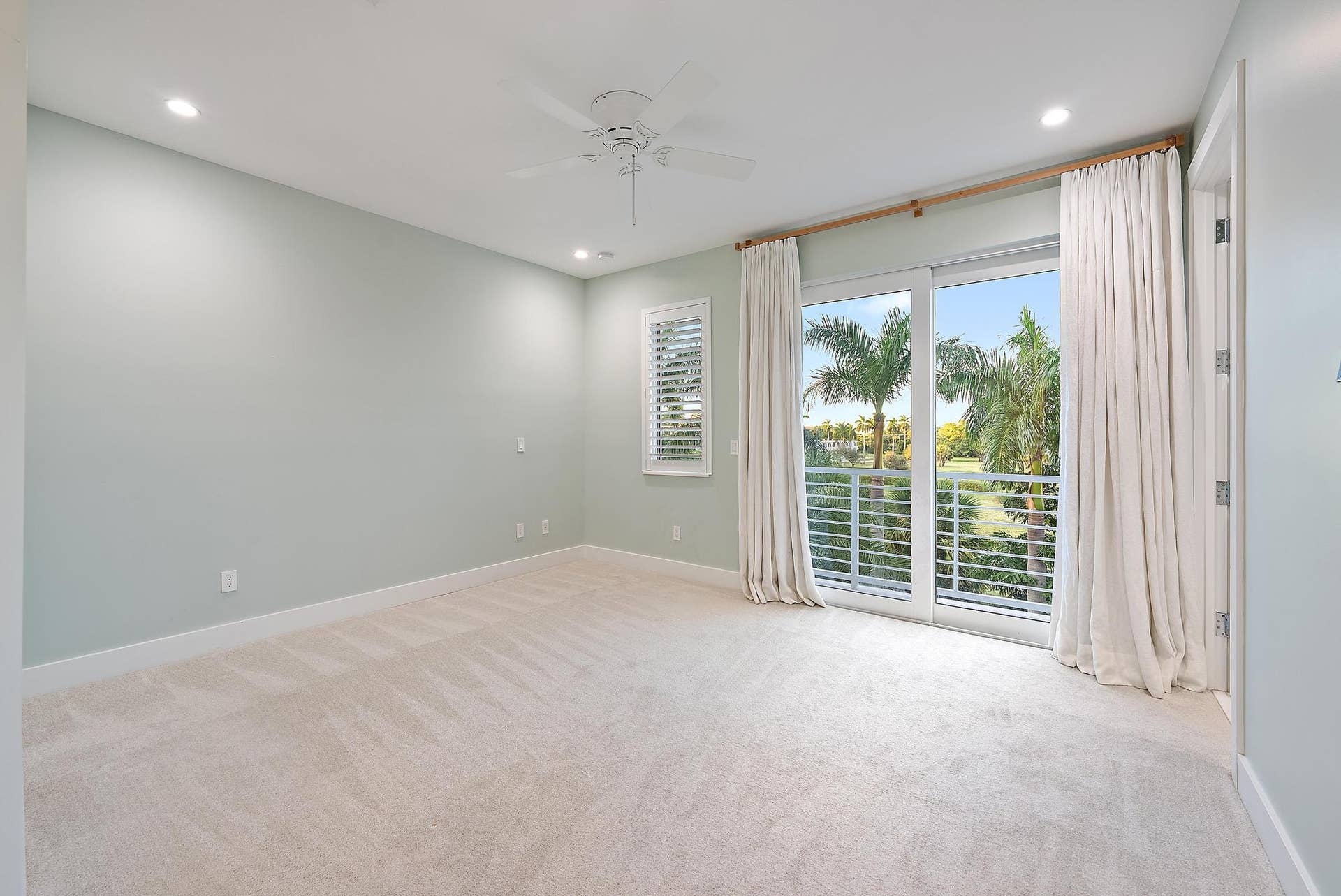112 Water Club Court N, North Palm Beach, FL 33408 112 Water Clb Wy-23