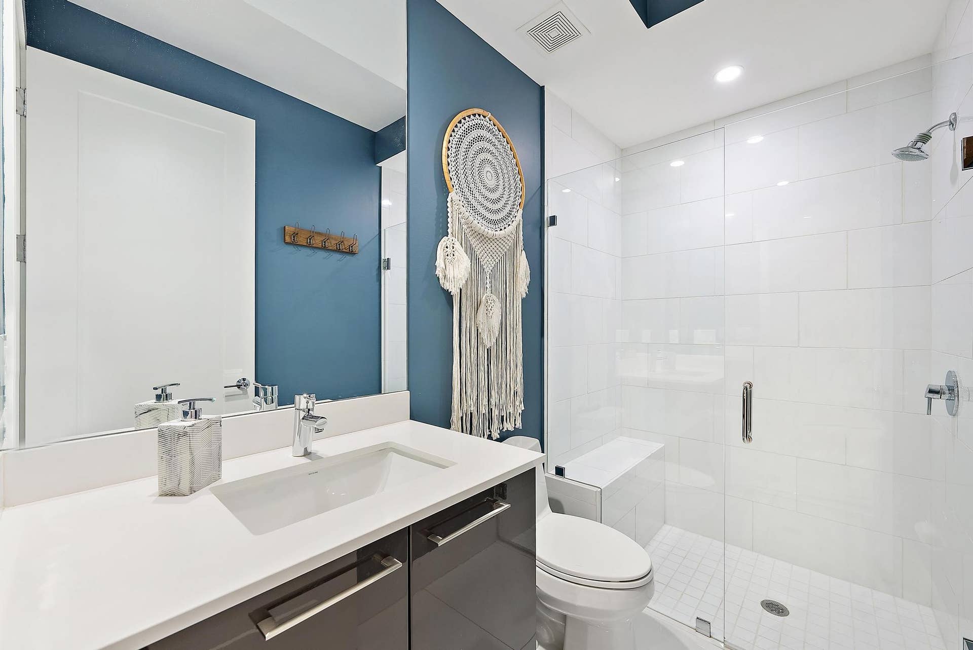 112 Water Club Court N, North Palm Beach, FL 33408 112 Water Clb Wy-11