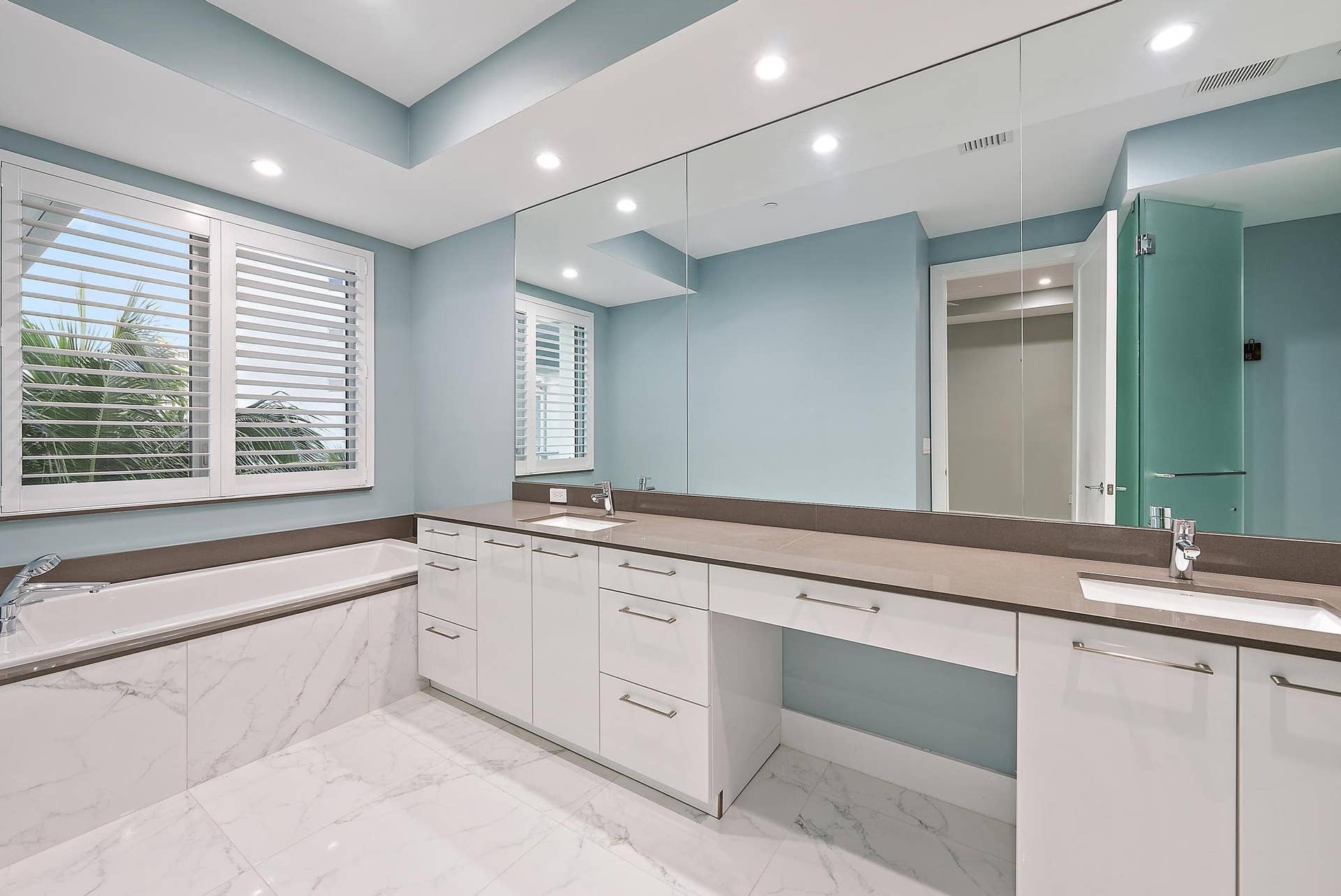 112 Water Club Court N, North Palm Beach, FL 33408 112 Water Clb Wy-28