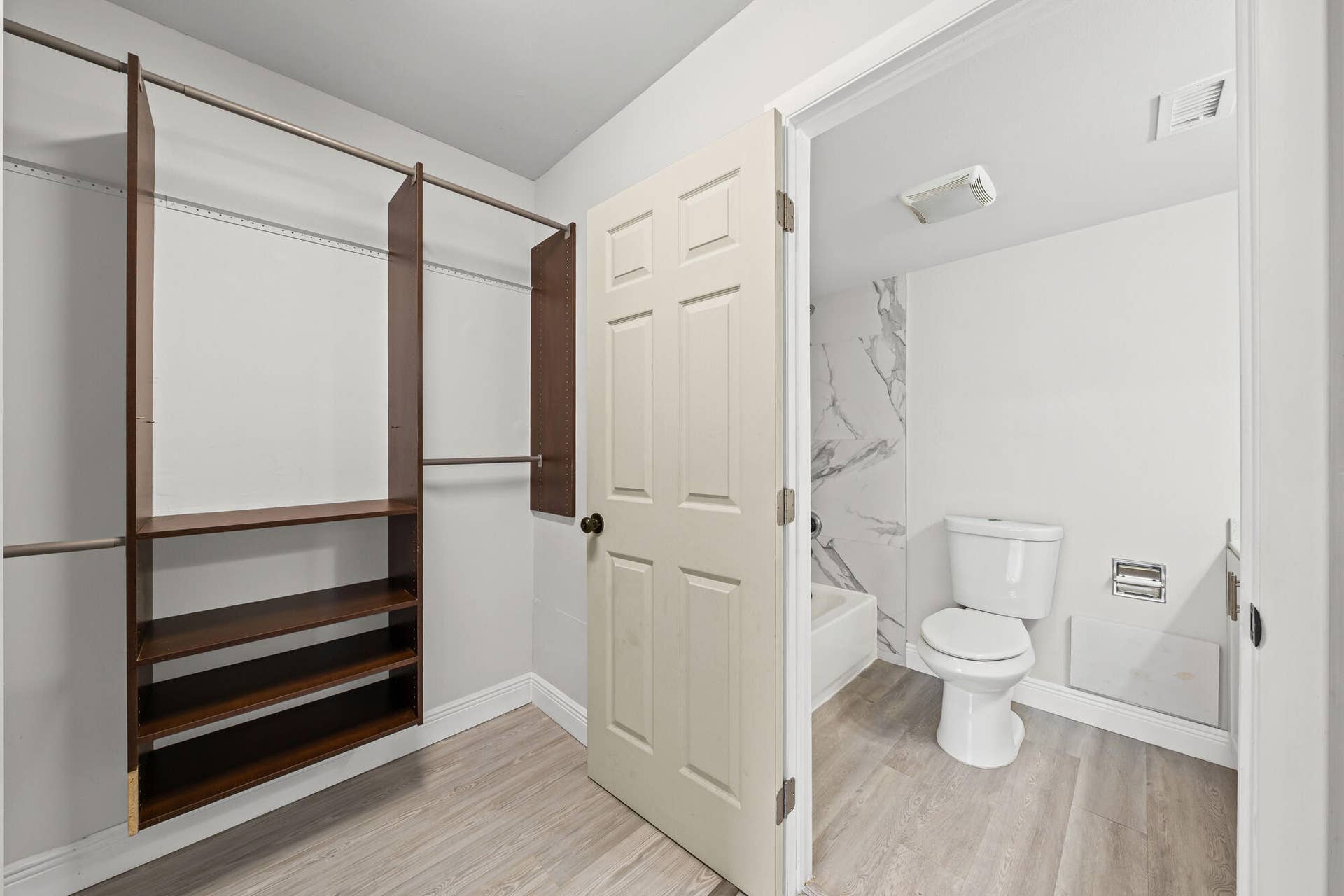 8194 Thames Boulevard, #B, Boca Raton, FL 33433 14 Closet B