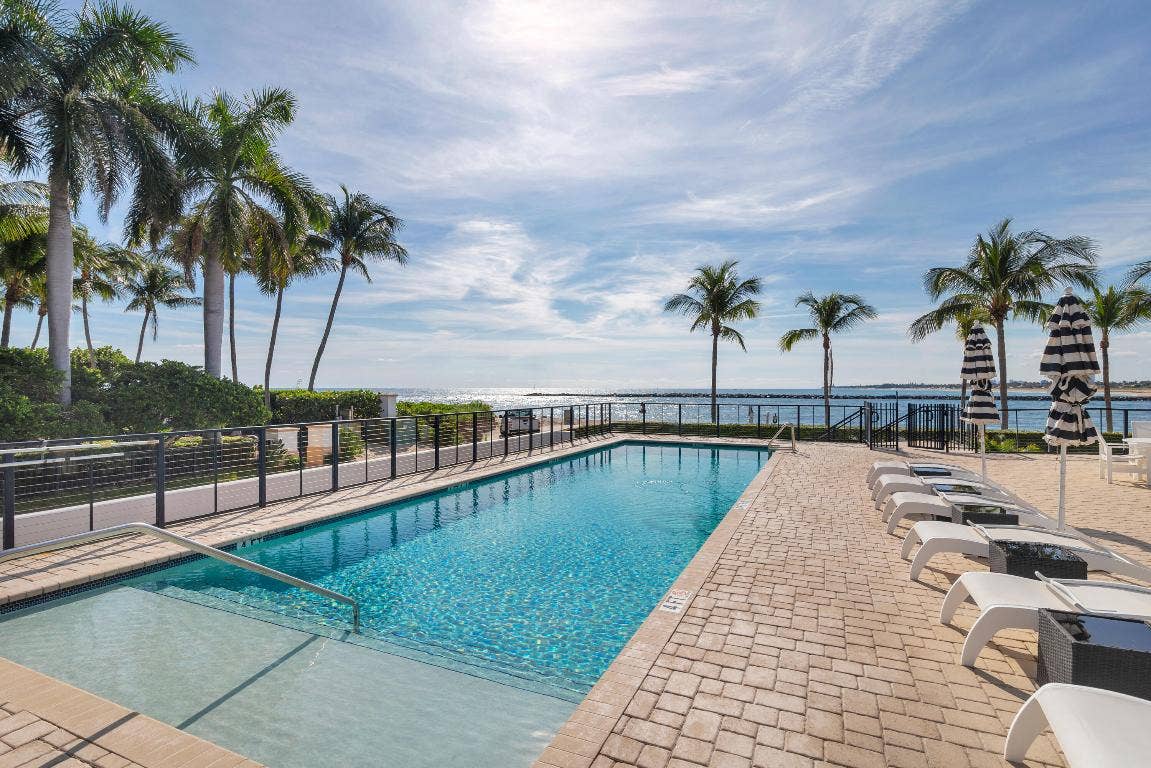 106 Inlet Way, #202, Palm Beach Shores, FL 33404