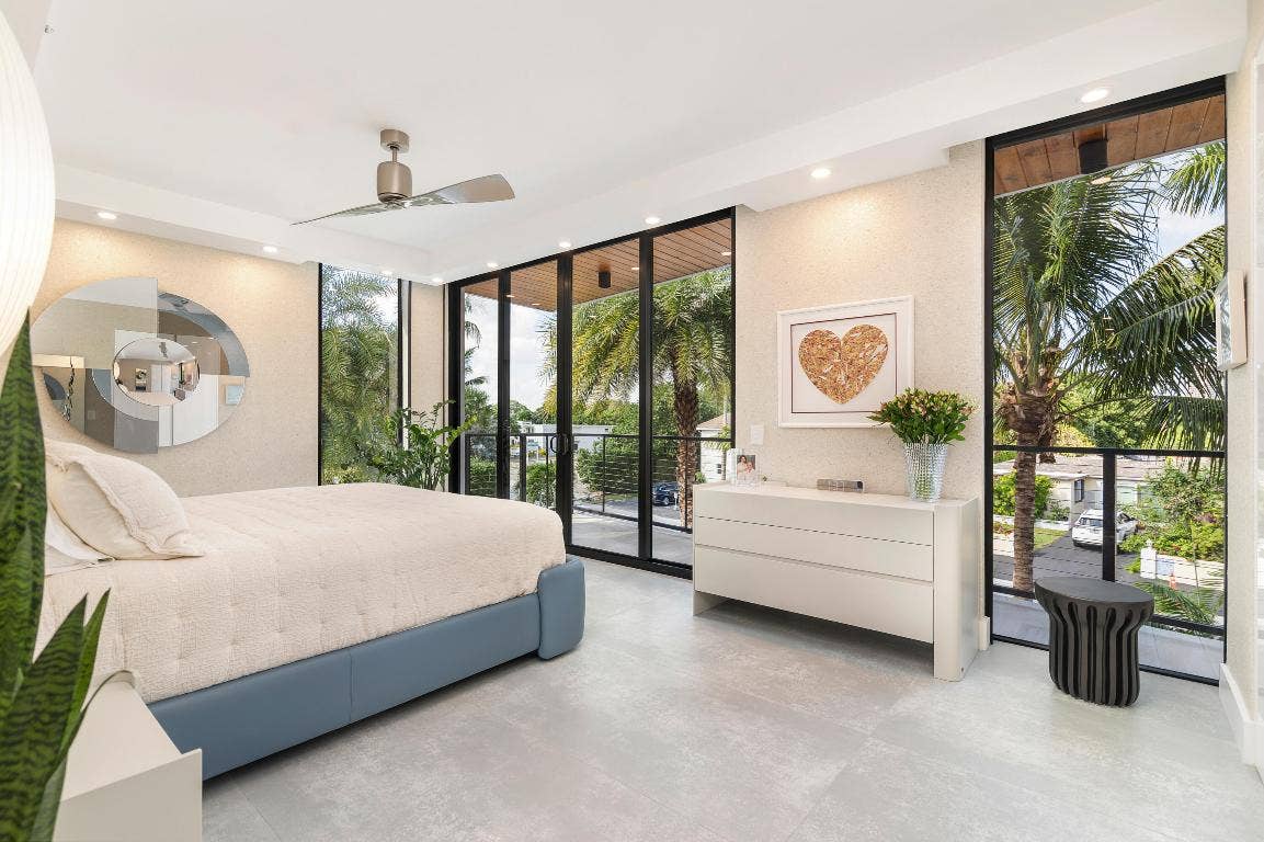 106 Inlet Way, #202, Palm Beach Shores, FL 33404