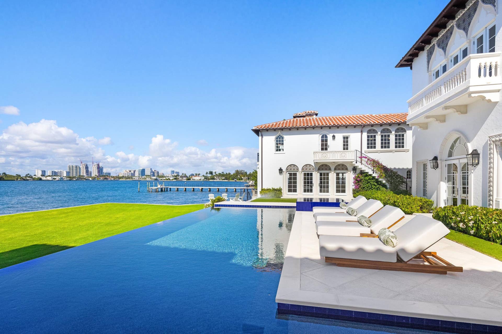 800 S County Road, Palm Beach, FL 33480 Pool
