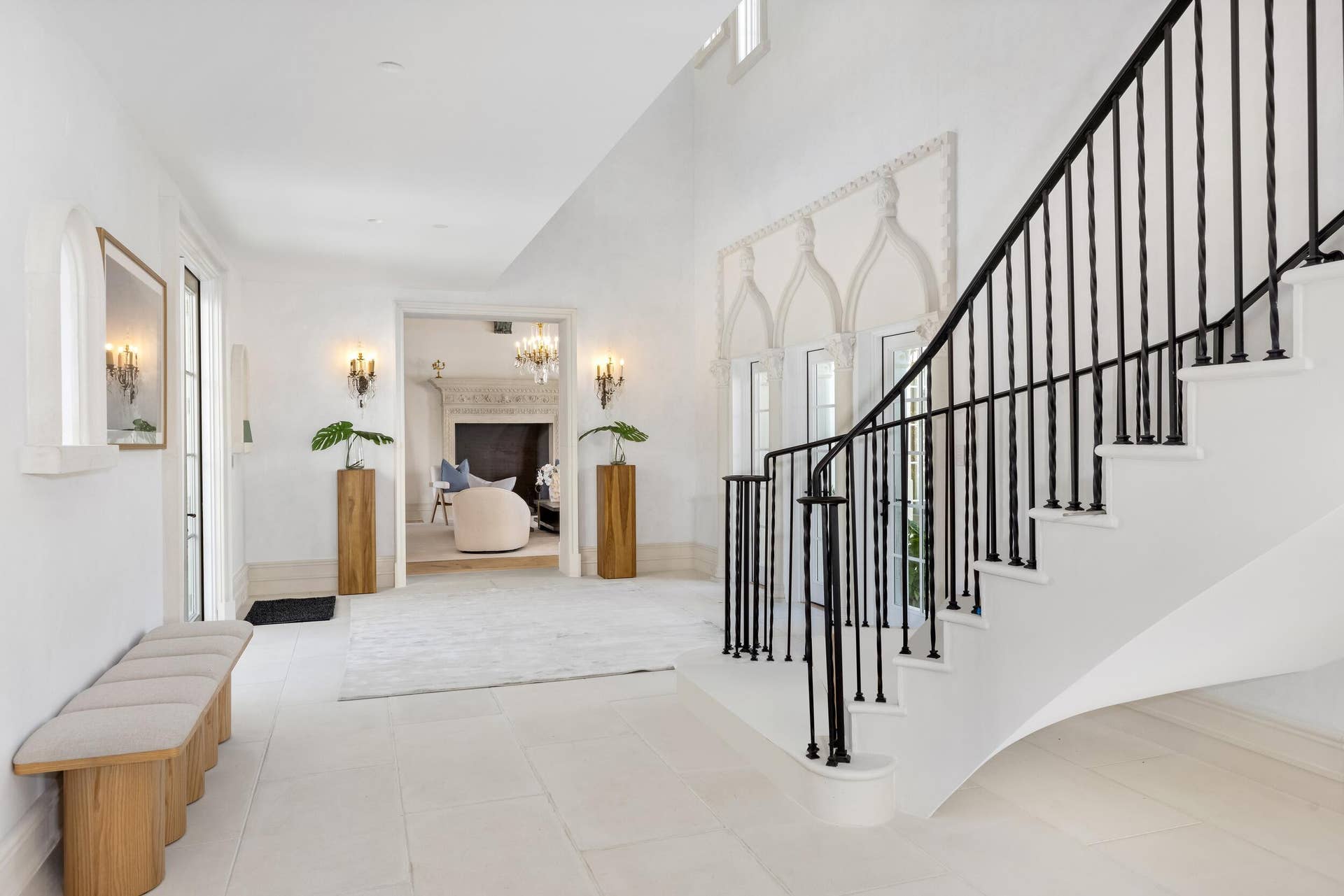 800 S County Road, Palm Beach, FL 33480 Foyer to Staircasse