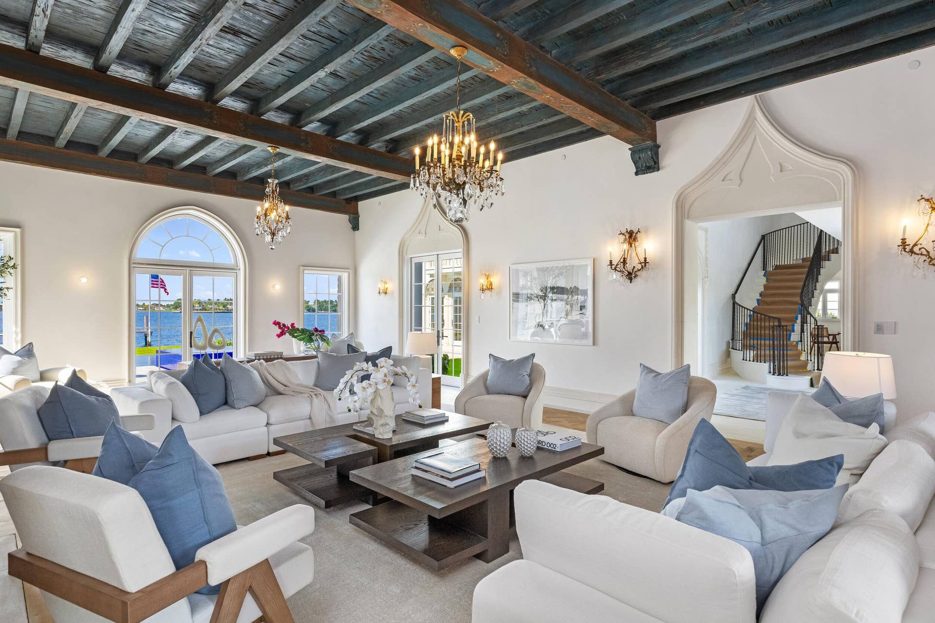 800 S County Road, Palm Beach, FL 33480 Formal Living Room