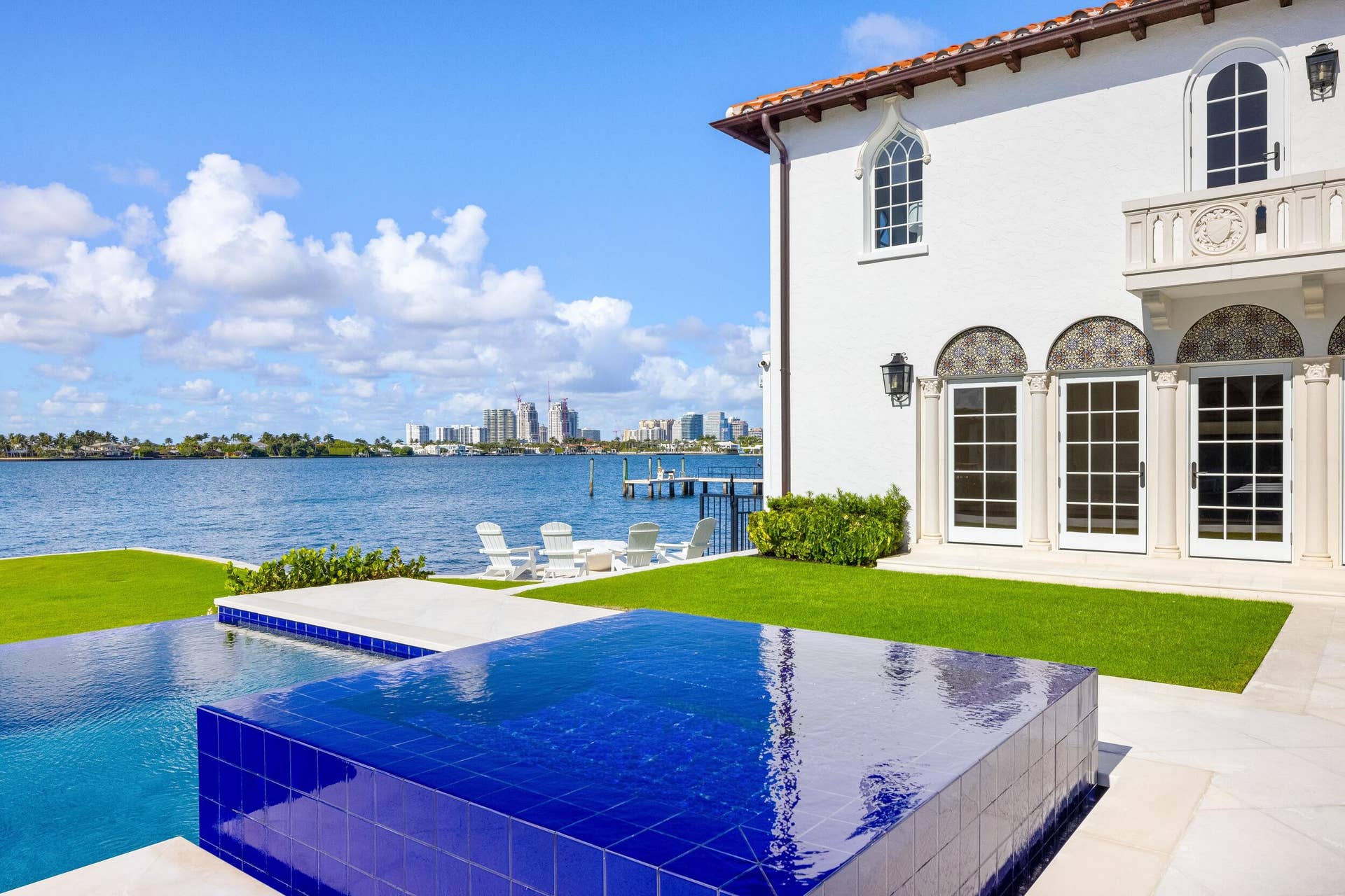 800 S County Road, Palm Beach, FL 33480 Spa