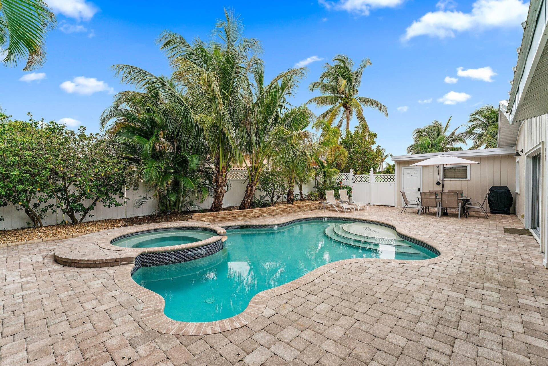 460 Sunrise Way, Juno Beach, Juno Beach, FL 33408 460 Sunrise Way, Juno Beach, Juno Beach, FL 33408