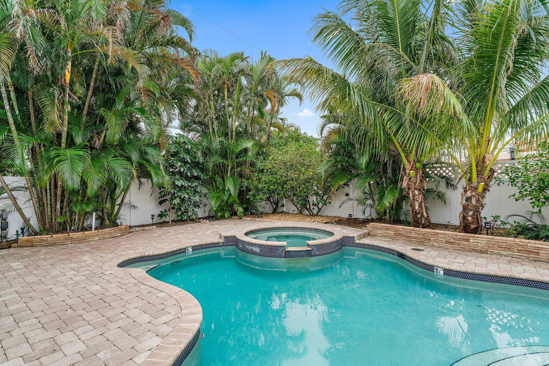 460 Sunrise Way, Juno Beach, Juno Beach, FL 33408 460 Sunrise Way, Juno Beach, Juno Beach, FL 33408