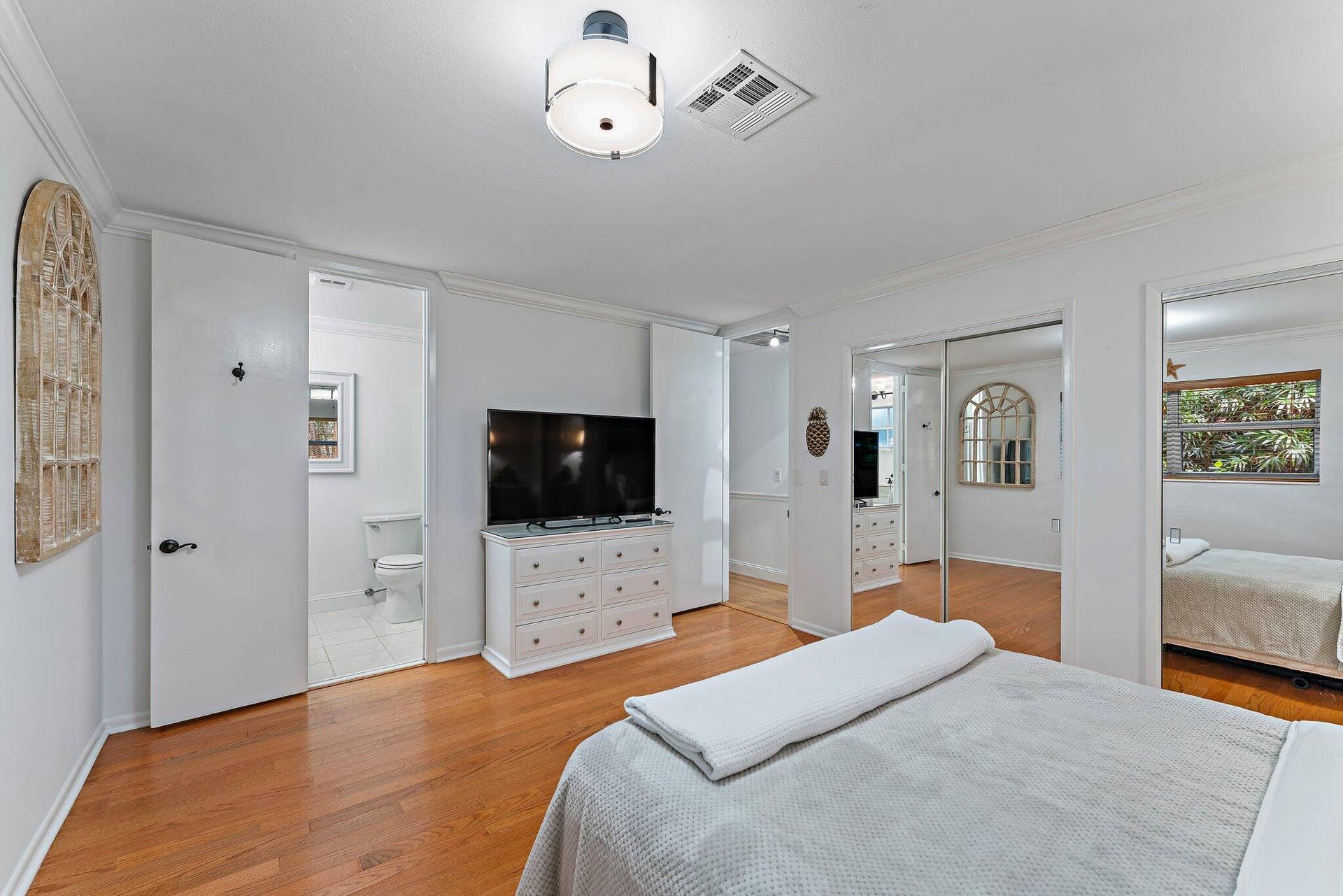 460 Sunrise Way, Juno Beach, Juno Beach, FL 33408 460 Sunrise Way, Juno Beach, Juno Beach, FL 33408