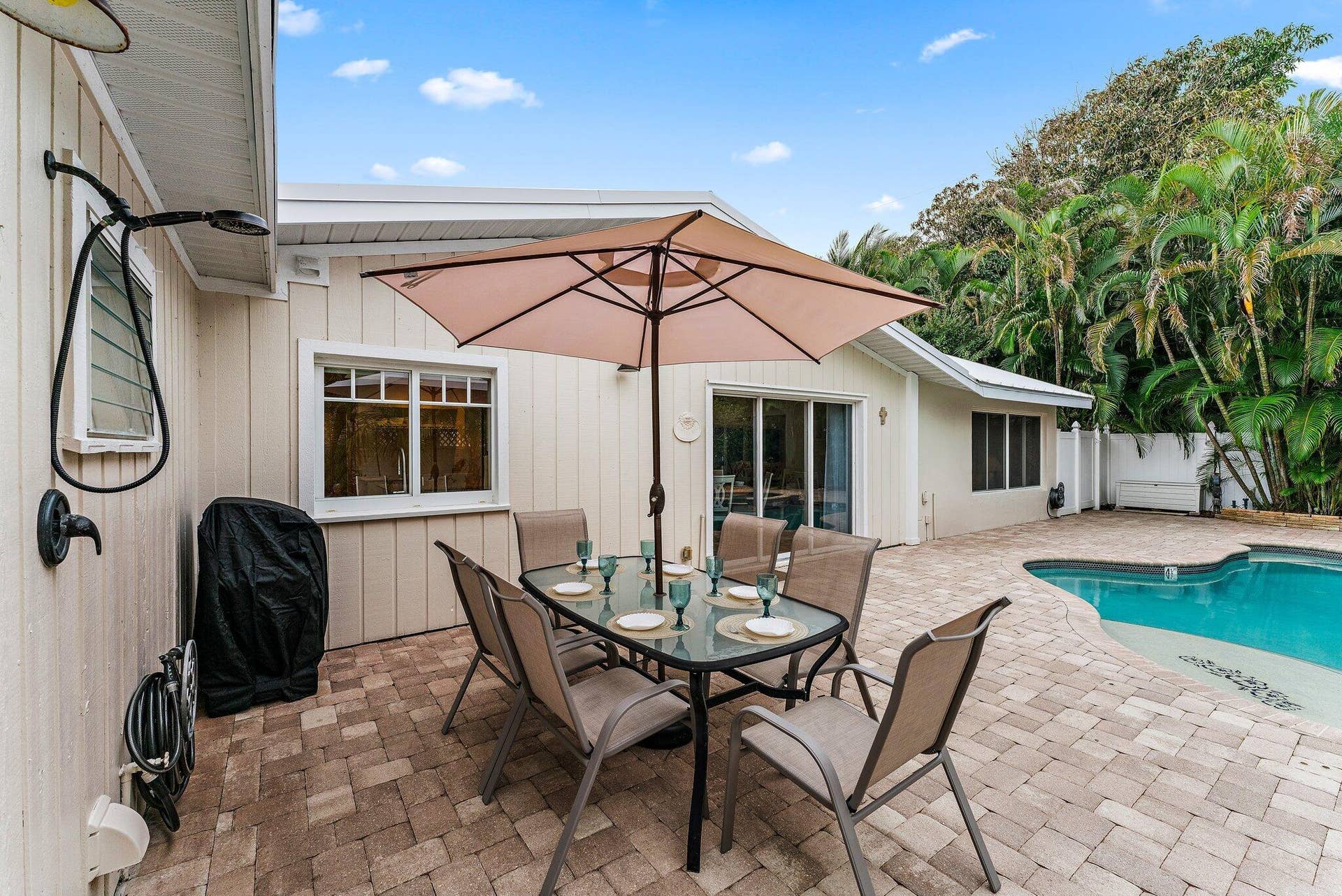 460 Sunrise Way, Juno Beach, Juno Beach, FL 33408 460 Sunrise Way, Juno Beach, Juno Beach, FL 33408