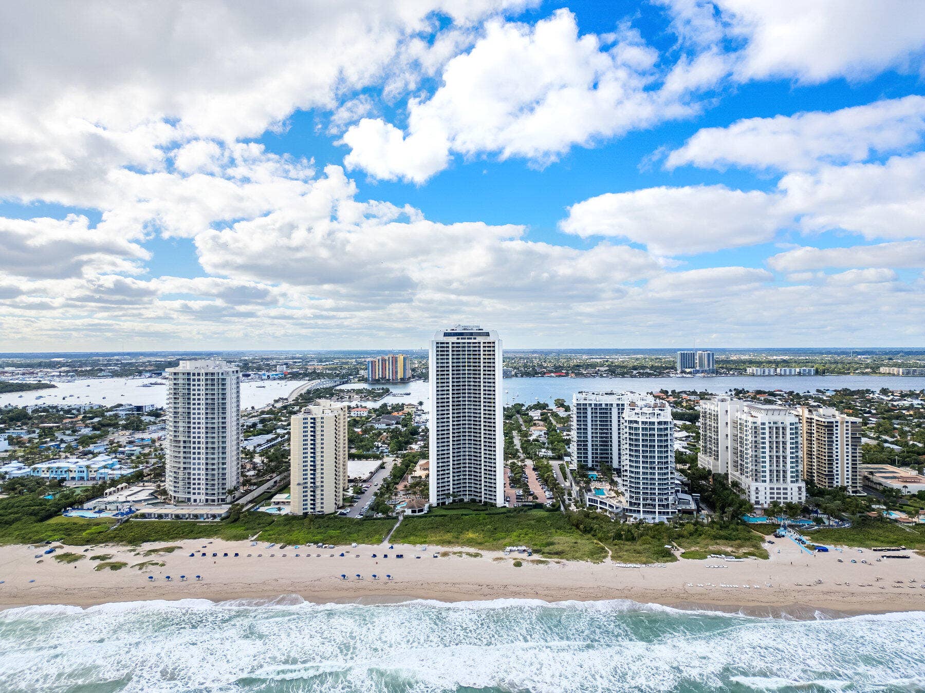 3000 N Ocean Drive, #Ph-a, Singer Island, FL 33404 002_002_88