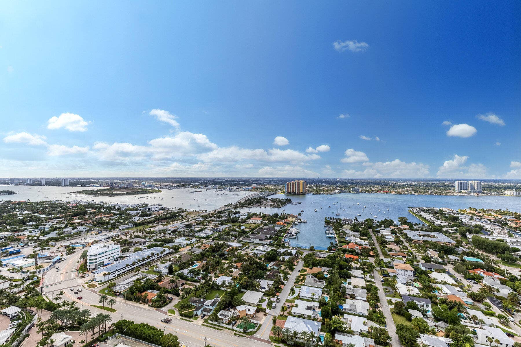 3000 N Ocean Drive, #Ph-a, Singer Island, FL 33404 010_010_791