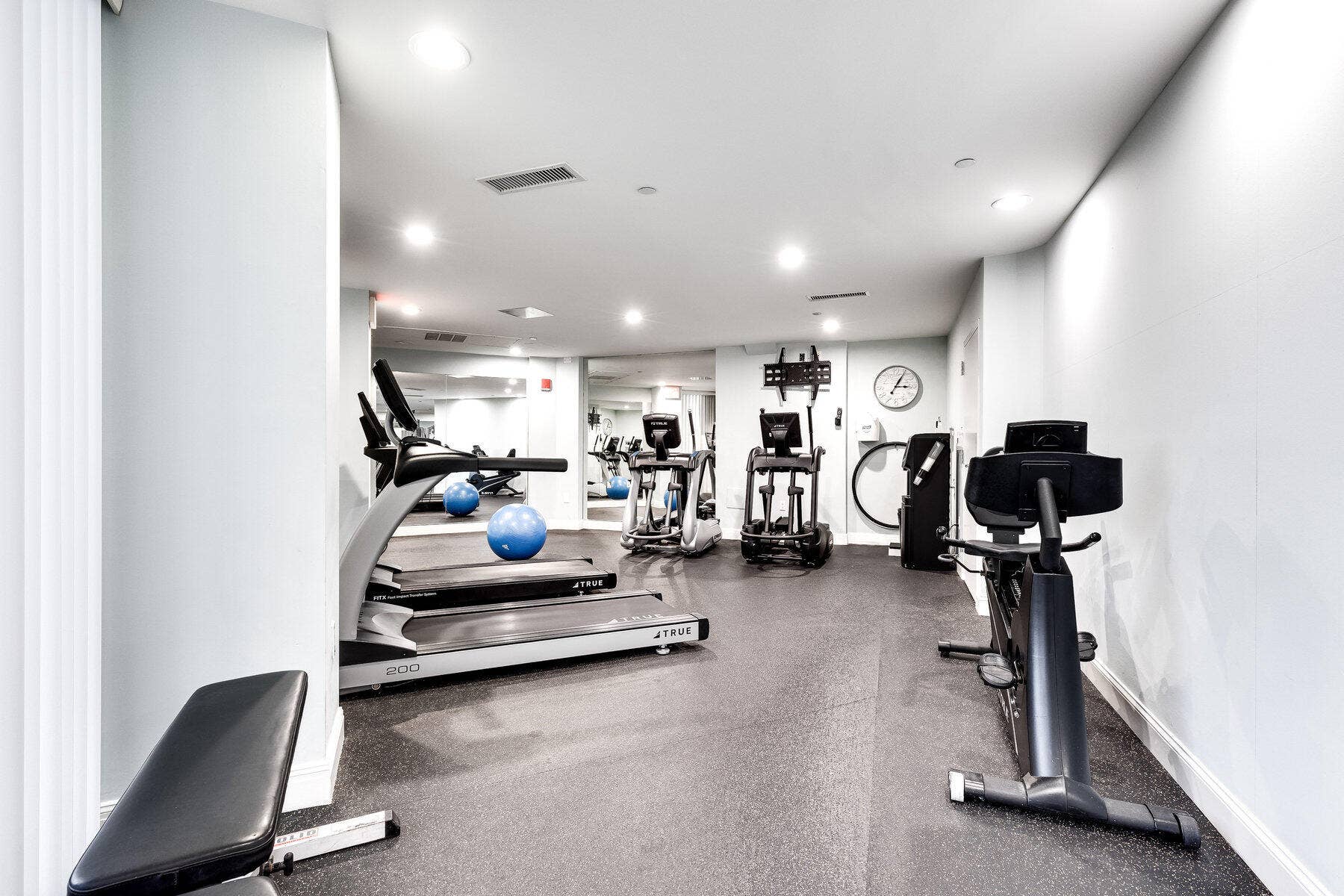 3000 N Ocean Drive, #Ph-a, Singer Island, FL 33404 034_034_441
