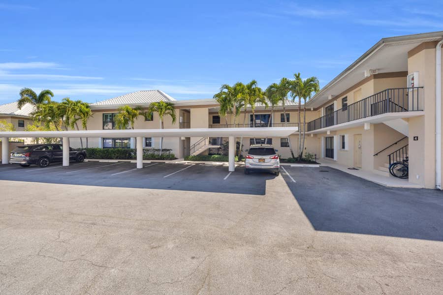 Property photo for 4 SE Turtle Creek Drive, #E, Jupiter, FL
