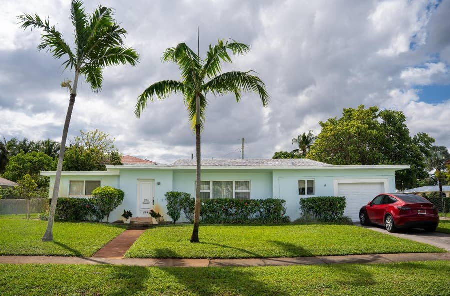 Property photo for 258 Cortez Road, West Palm Beach, FL