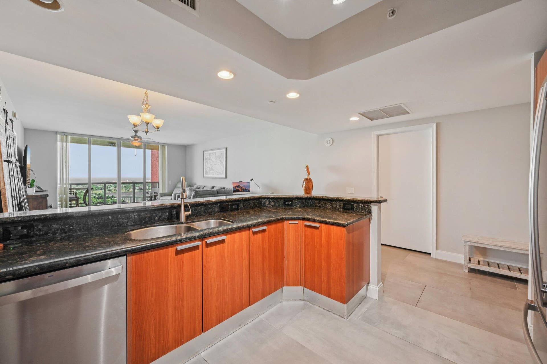 2640 Lake Shore Drive, #1810, Riviera Beach, FL 33404 2640 Lake Shore Drive, #1810, Riviera Beach, FL 33404