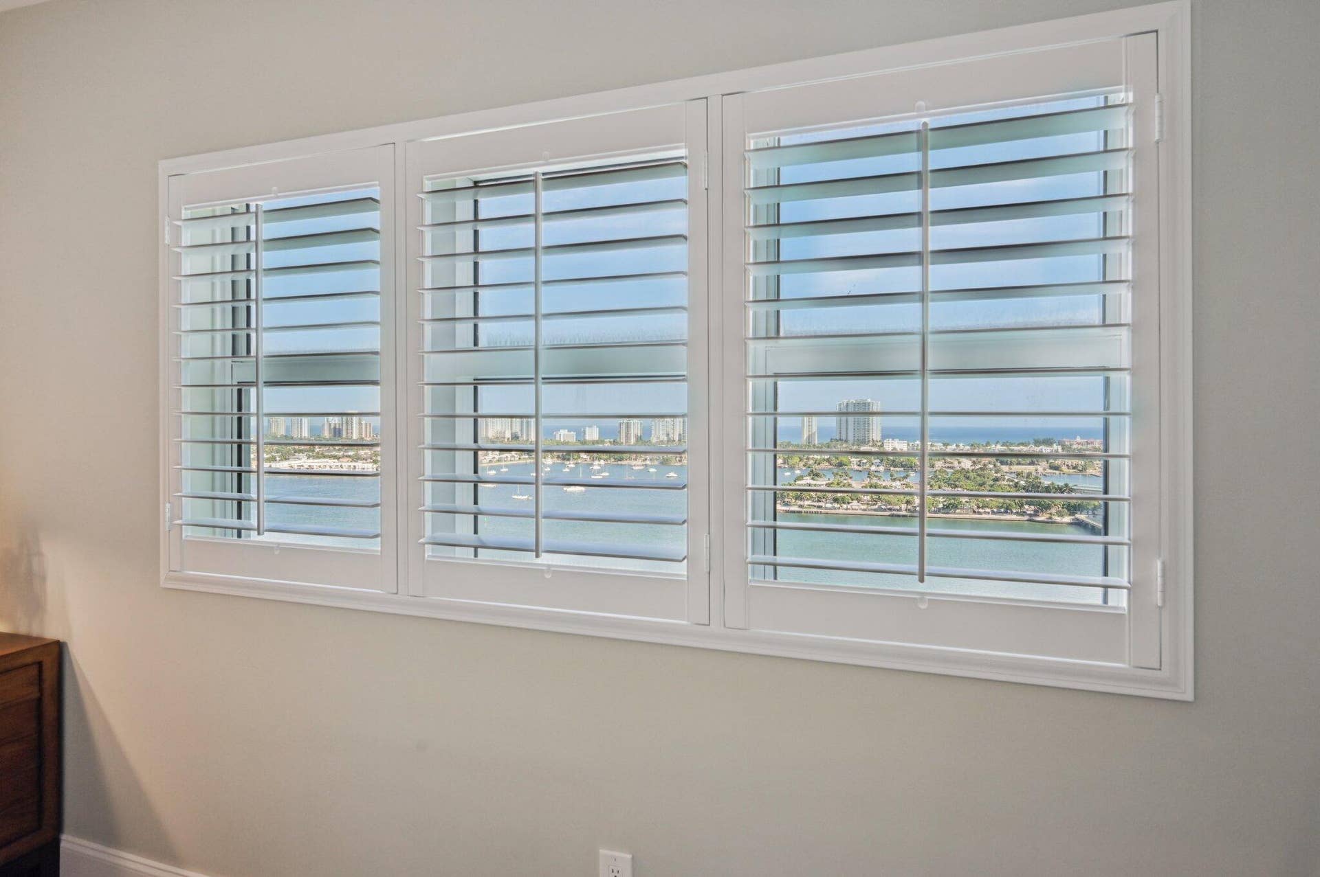 2640 Lake Shore Drive, #1810, Riviera Beach, FL 33404 2640 Lake Shore Drive, #1810, Riviera Beach, FL 33404