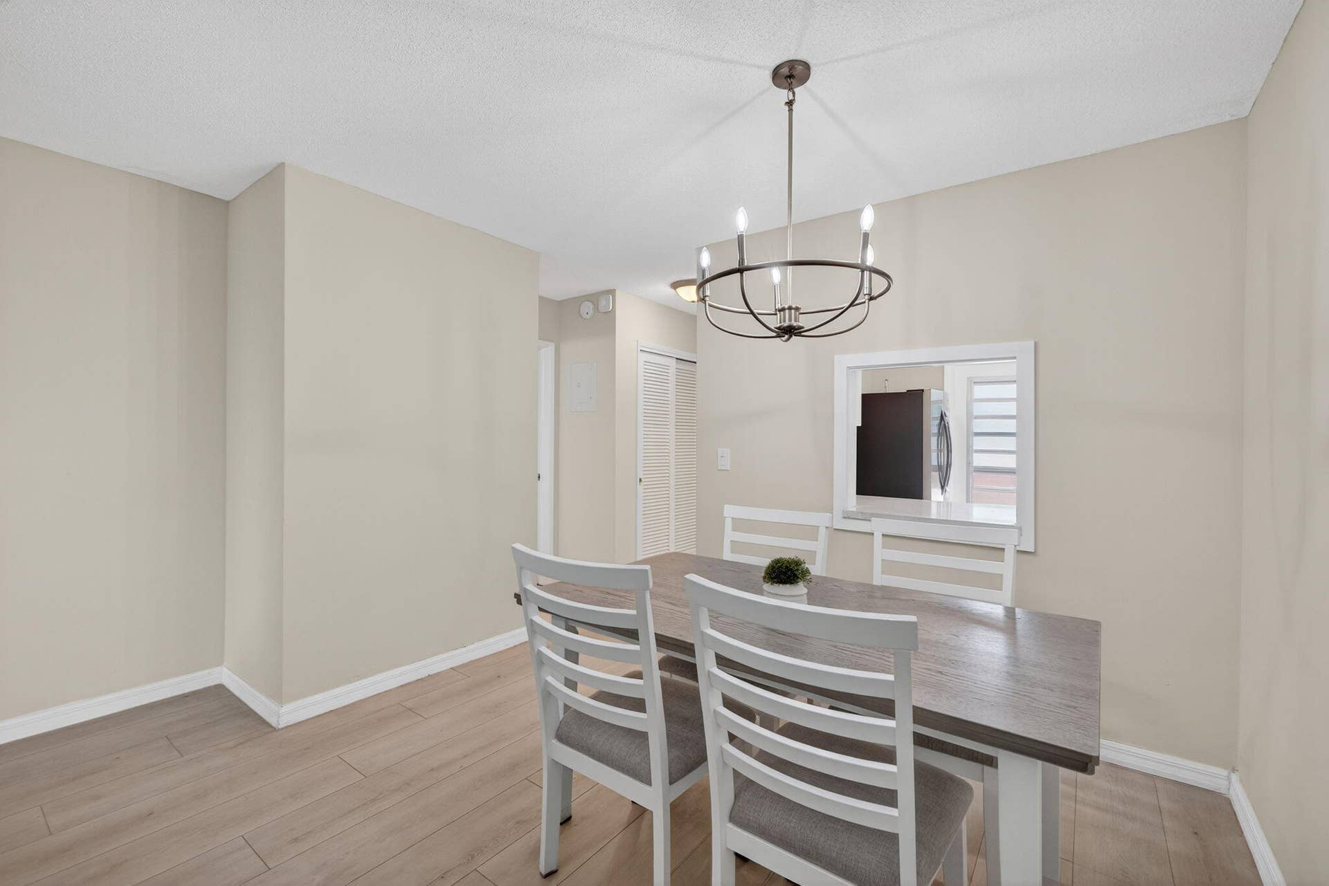 2050 NE 39th Street, #210s, Lighthouse Point, FL 33064 16-web-or-mls-699A1961