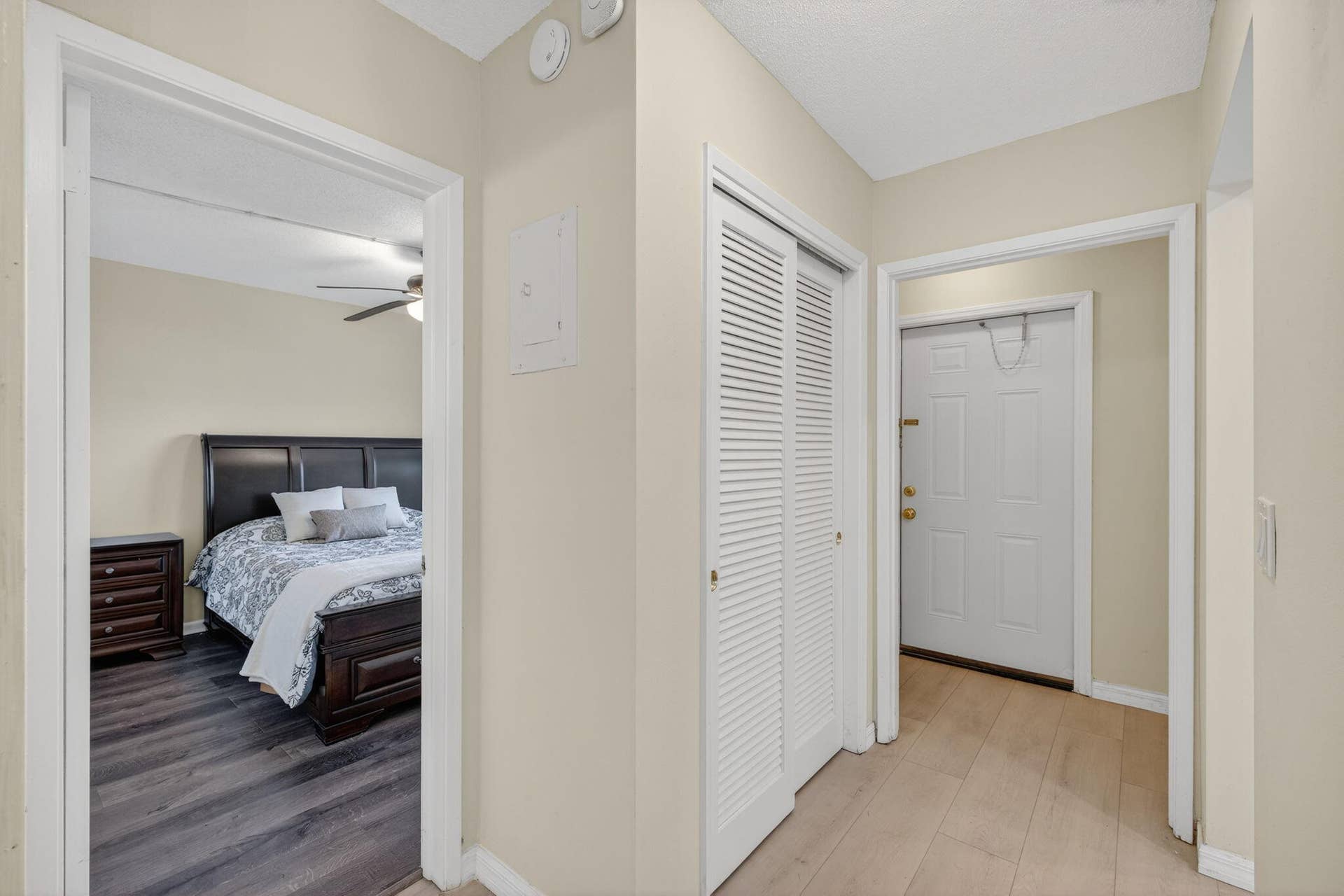 2050 NE 39th Street, #210s, Lighthouse Point, FL 33064 17-web-or-mls-699A1969