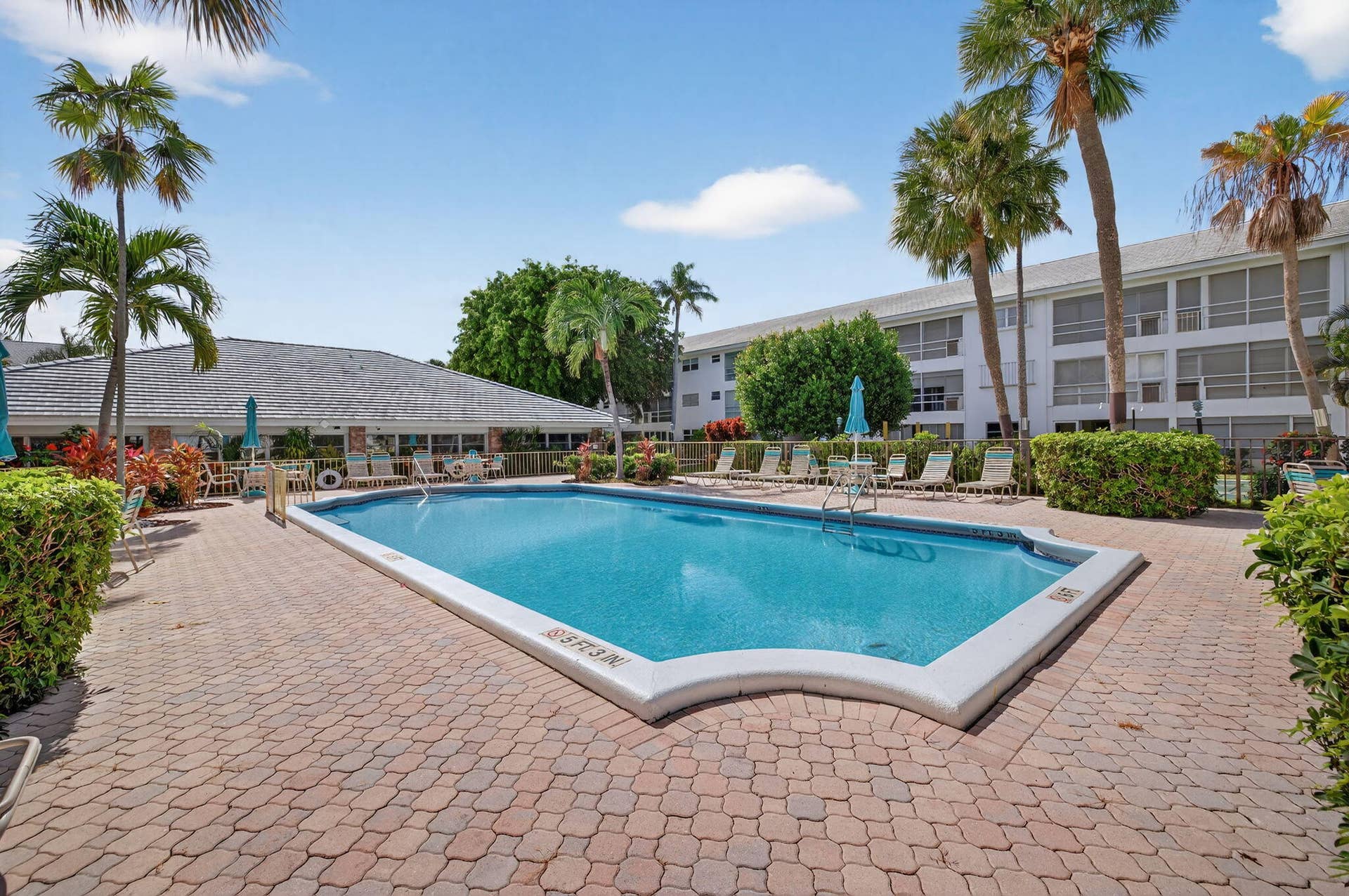 2050 NE 39th Street, #210s, Lighthouse Point, FL 33064 45-web-or-mls-699A2289