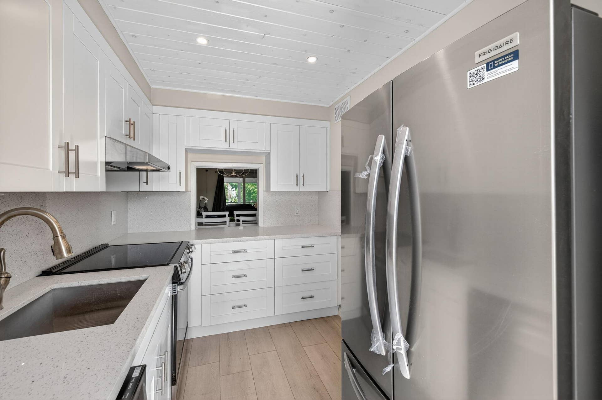 2050 NE 39th Street, #210s, Lighthouse Point, FL 33064 24-web-or-mls-699A2011