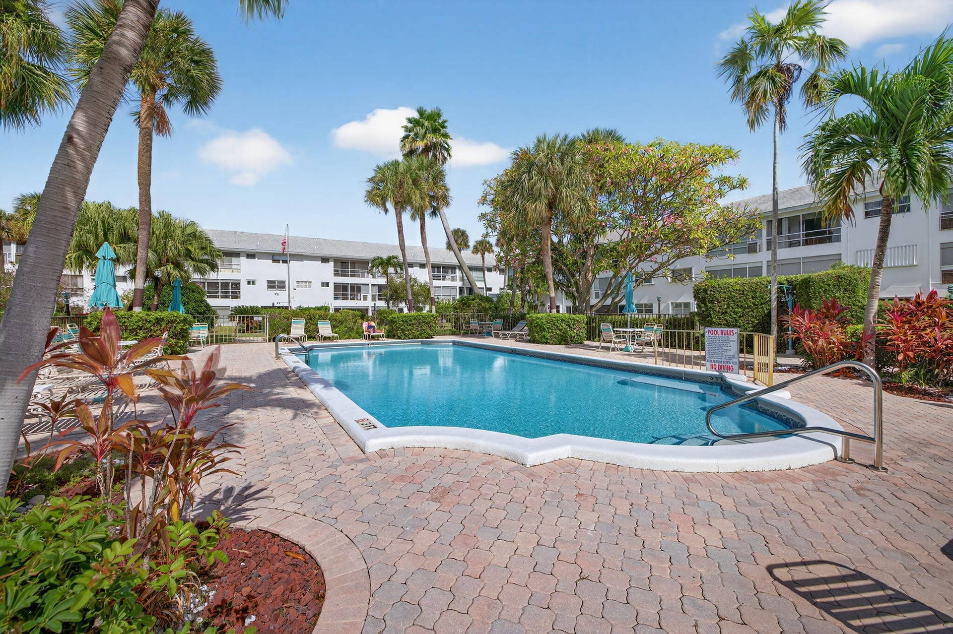 2050 NE 39th Street, #210s, Lighthouse Point, FL 33064 44-web-or-mls-699A2281
