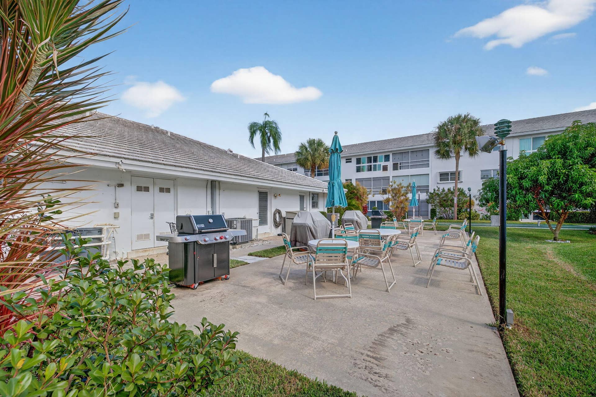 2050 NE 39th Street, #210s, Lighthouse Point, FL 33064 54-web-or-mls-699A2339