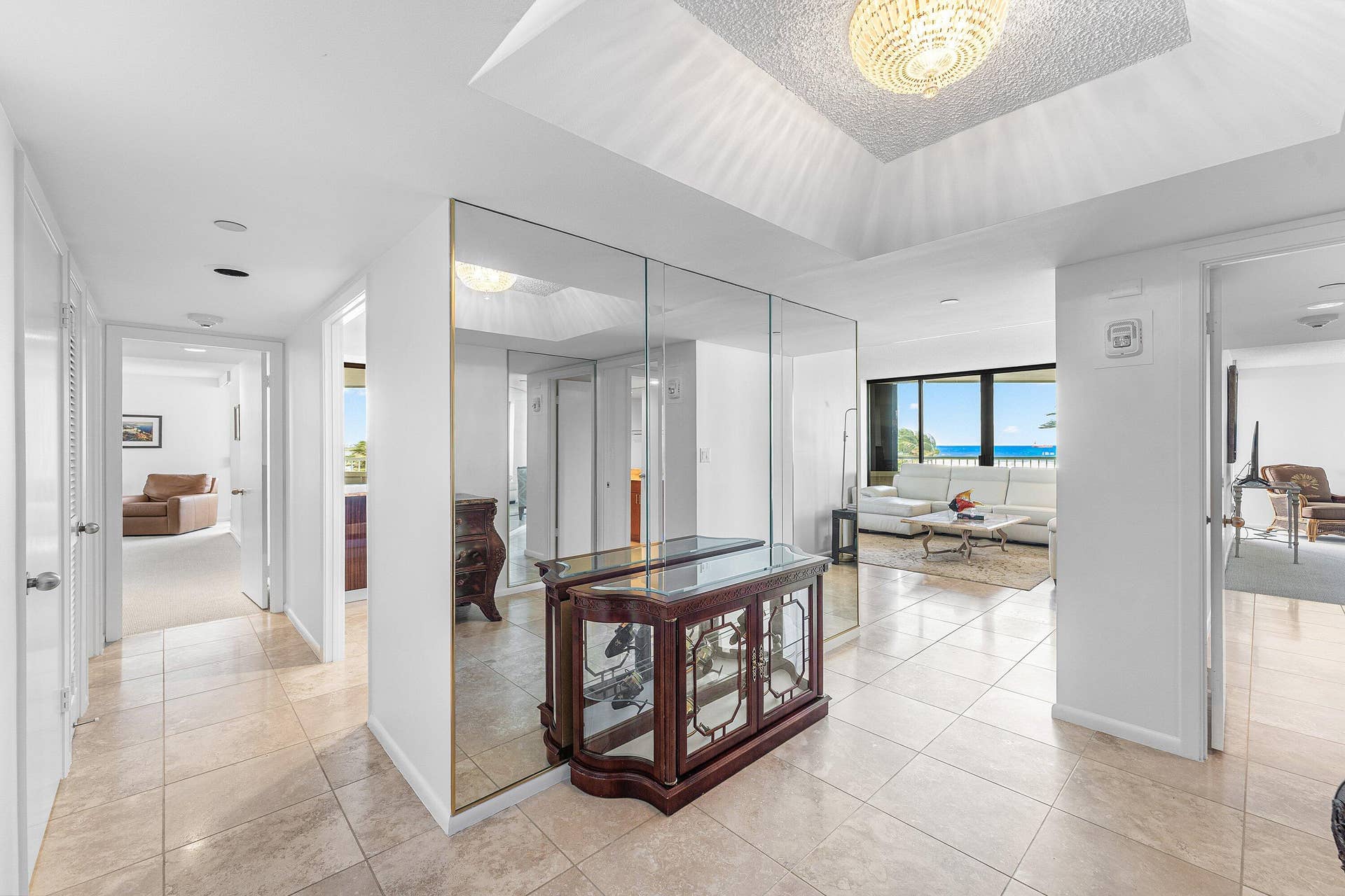 5070 N Ocean Drive, #3b, Singer Island, FL 33404 5070 N Ocean Drive, #3b, Singer Island, FL 33404