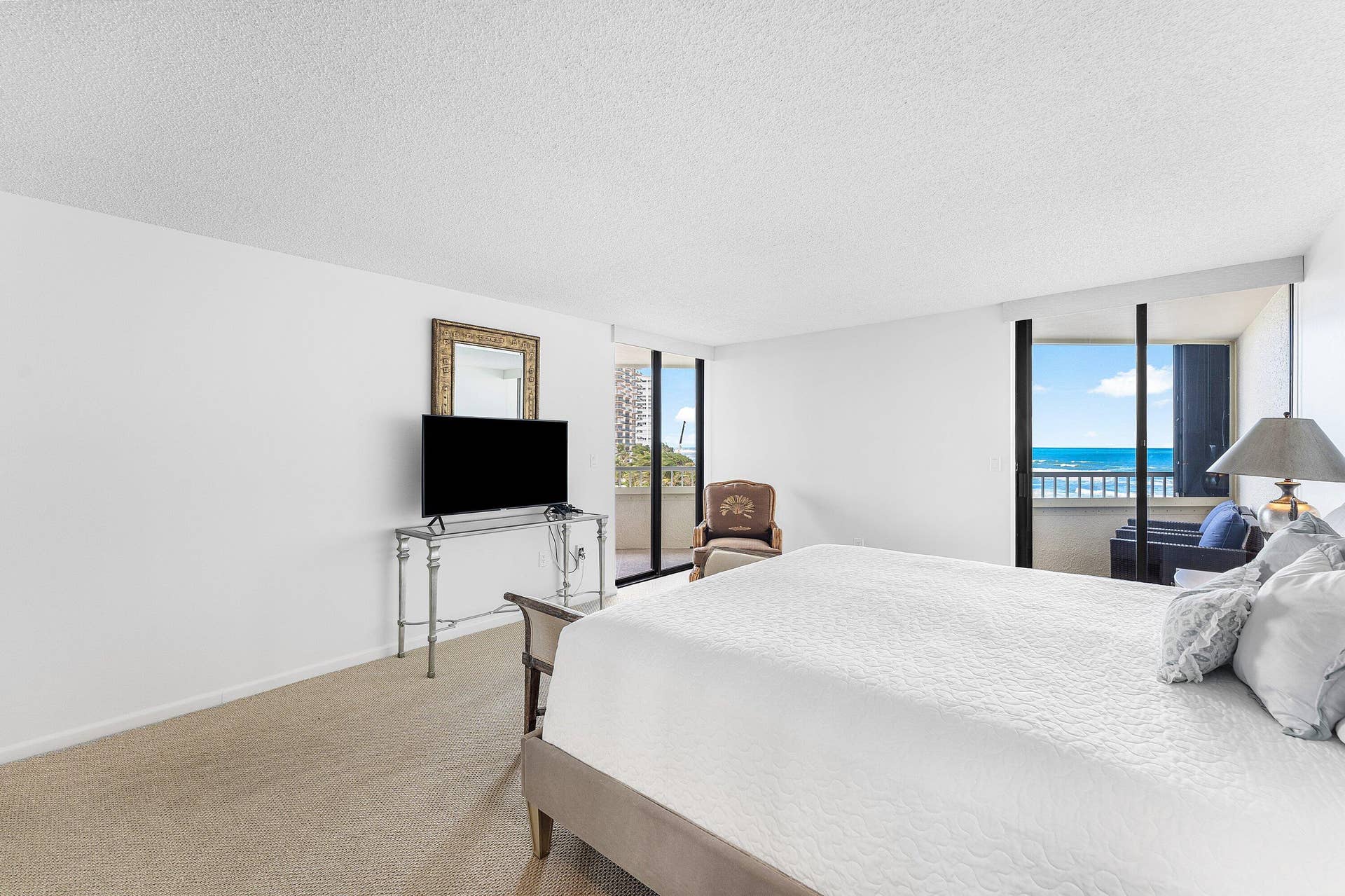 5070 N Ocean Drive, #3b, Singer Island, FL 33404 5070 N Ocean Drive, #3b, Singer Island, FL 33404