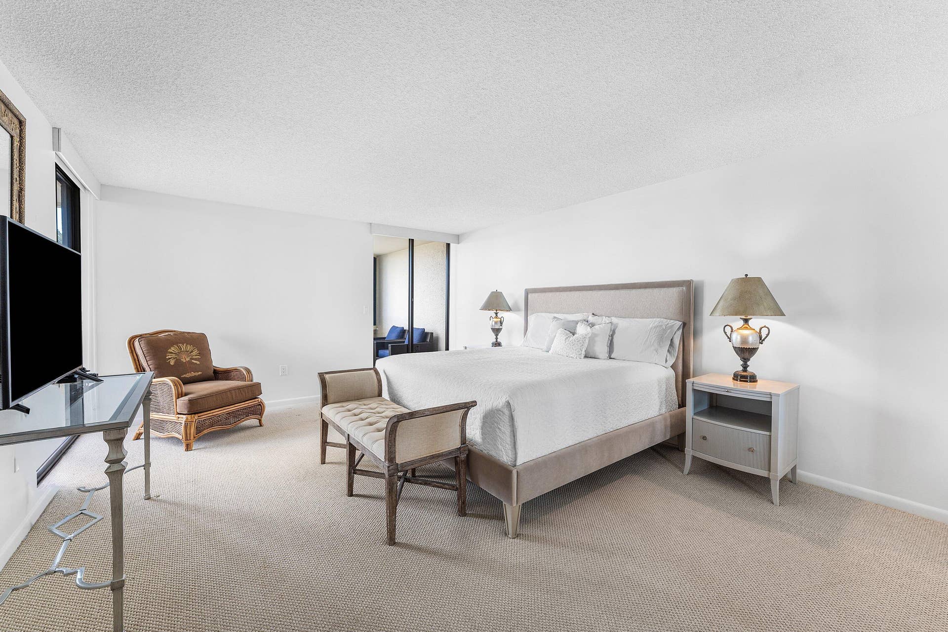 5070 N Ocean Drive, #3b, Singer Island, FL 33404 5070 N Ocean Drive, #3b, Singer Island, FL 33404