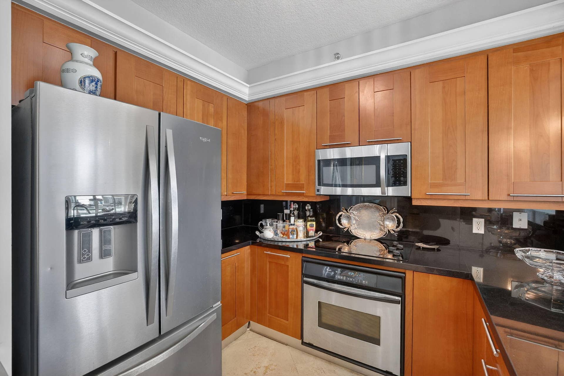 Open Kitchen