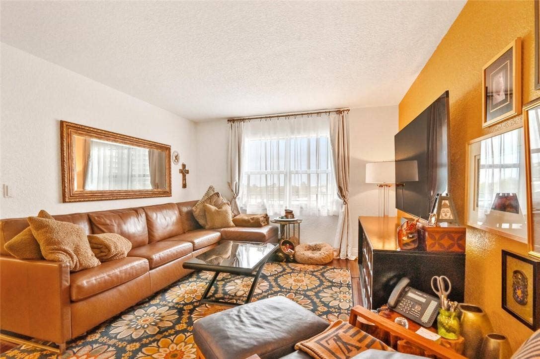 2029 N Ocean Boulevard, #410, Fort Lauderdale, FL 33305 18