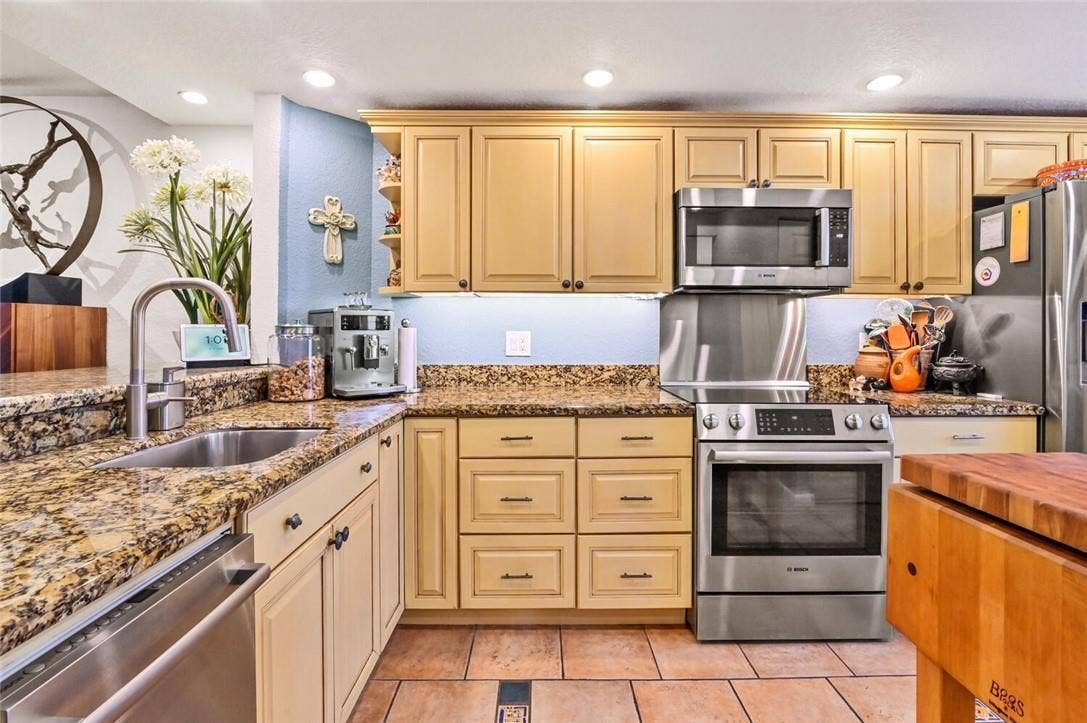 2029 N Ocean Boulevard, #410, Fort Lauderdale, FL 33305 10