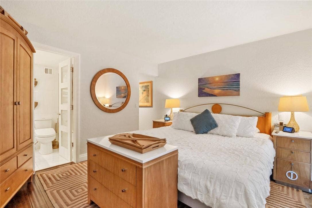 2029 N Ocean Boulevard, #410, Fort Lauderdale, FL 33305 32