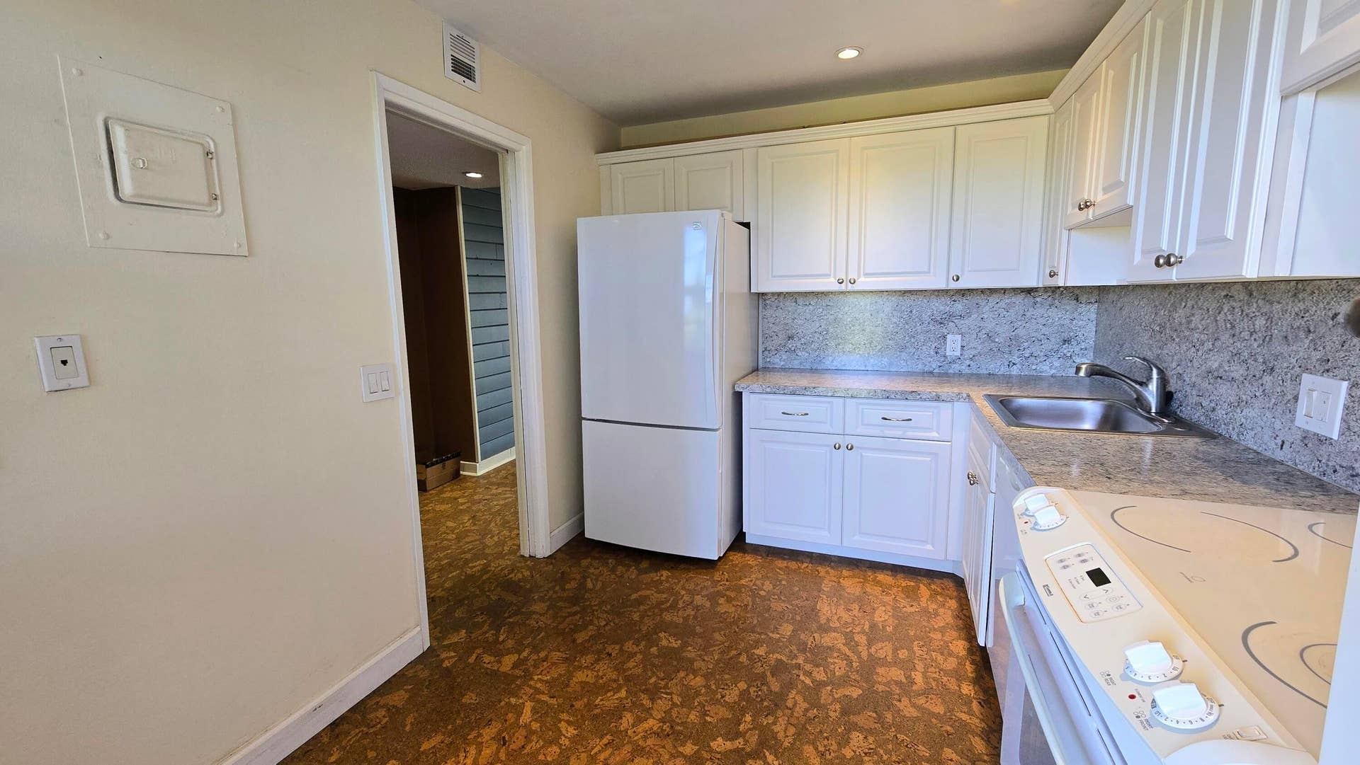 2950 N Palm Aire Drive, #604, Pompano Beach, FL 33069 20251229_133600~2