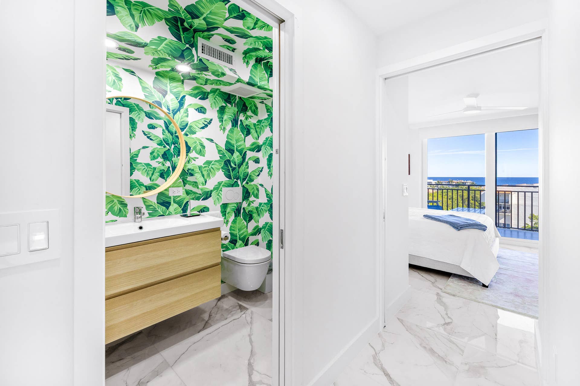 2nd bedroom suite
