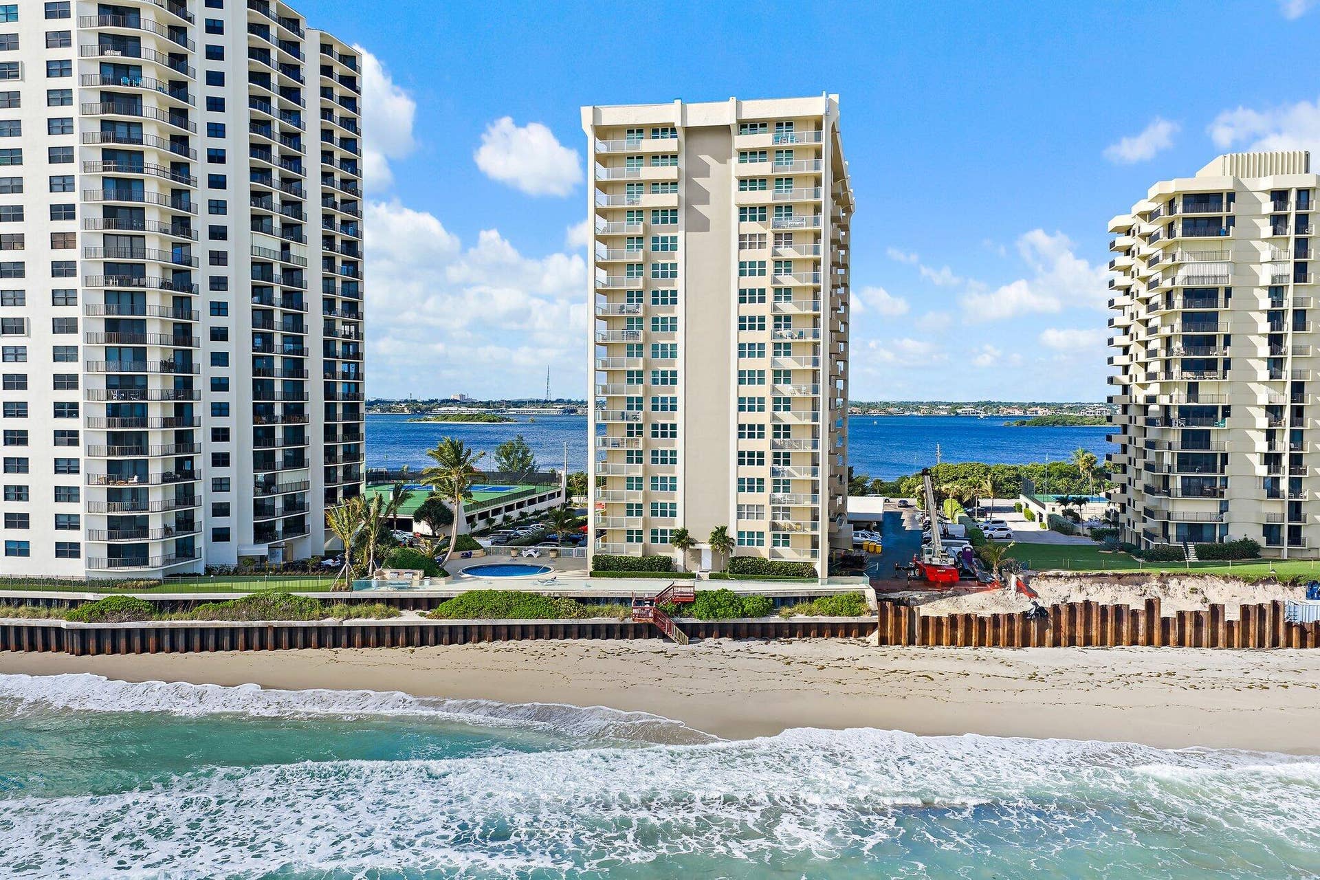 008-5440NOceanDr-907-NorthPalmBeach-SMAL