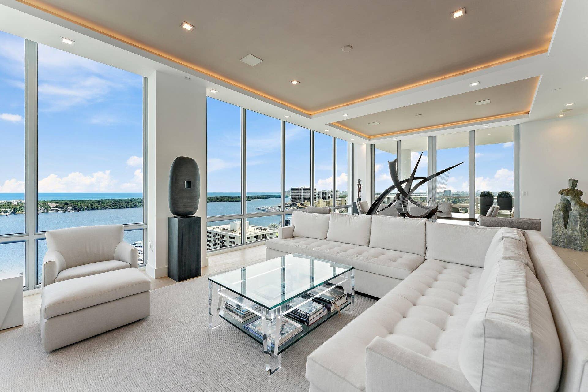 3 Water Club Way, #1902, North Palm Beach, FL 33408 Great Room
