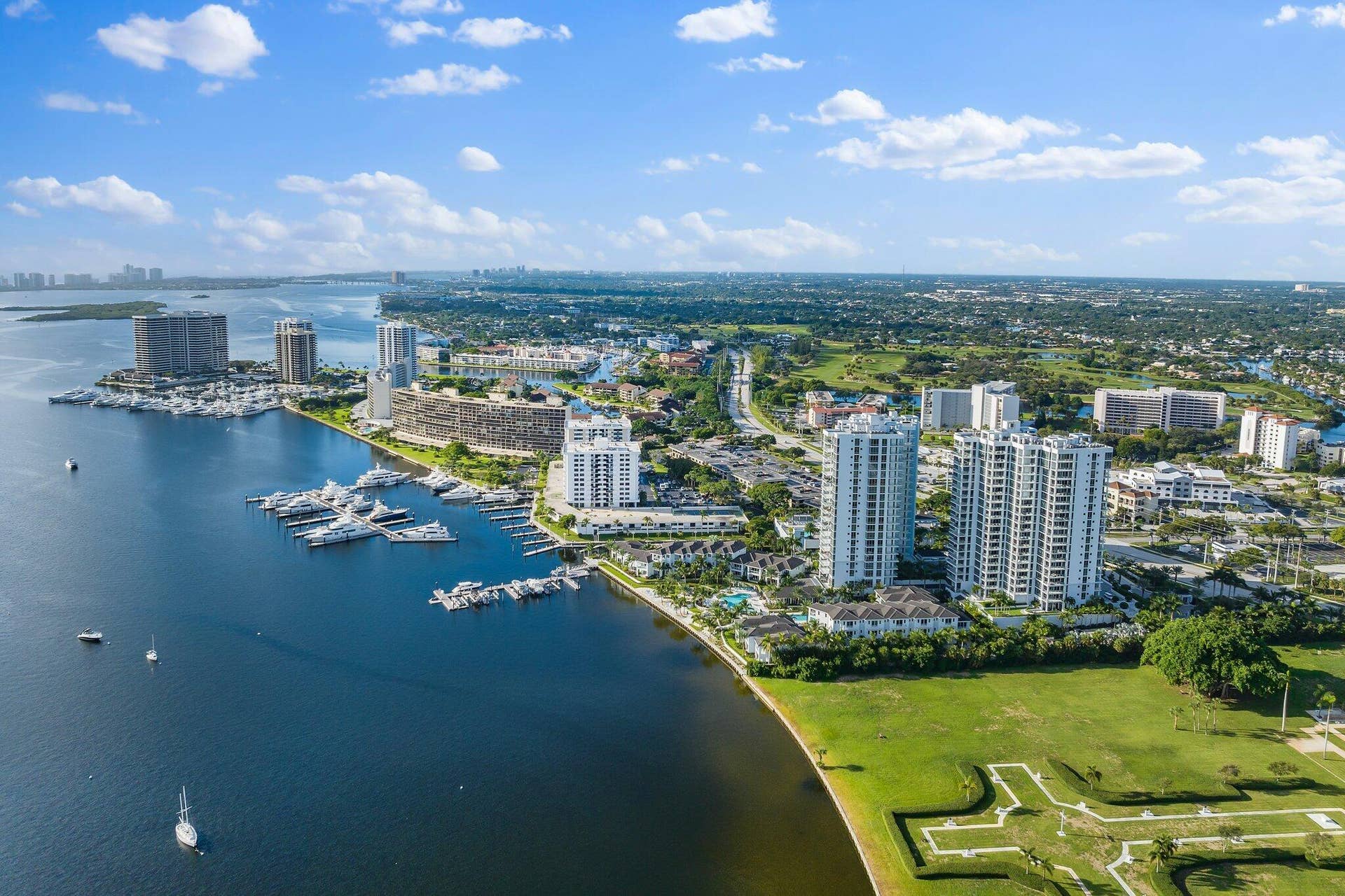 3 Water Club Way, #1902, North Palm Beach, FL 33408 South View
