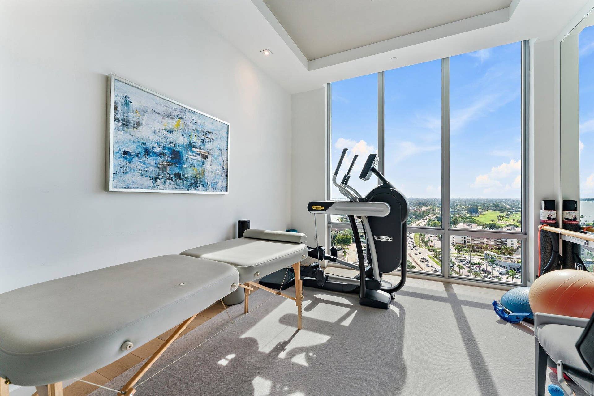 3 Water Club Way, #1902, North Palm Beach, FL 33408 Home Gym