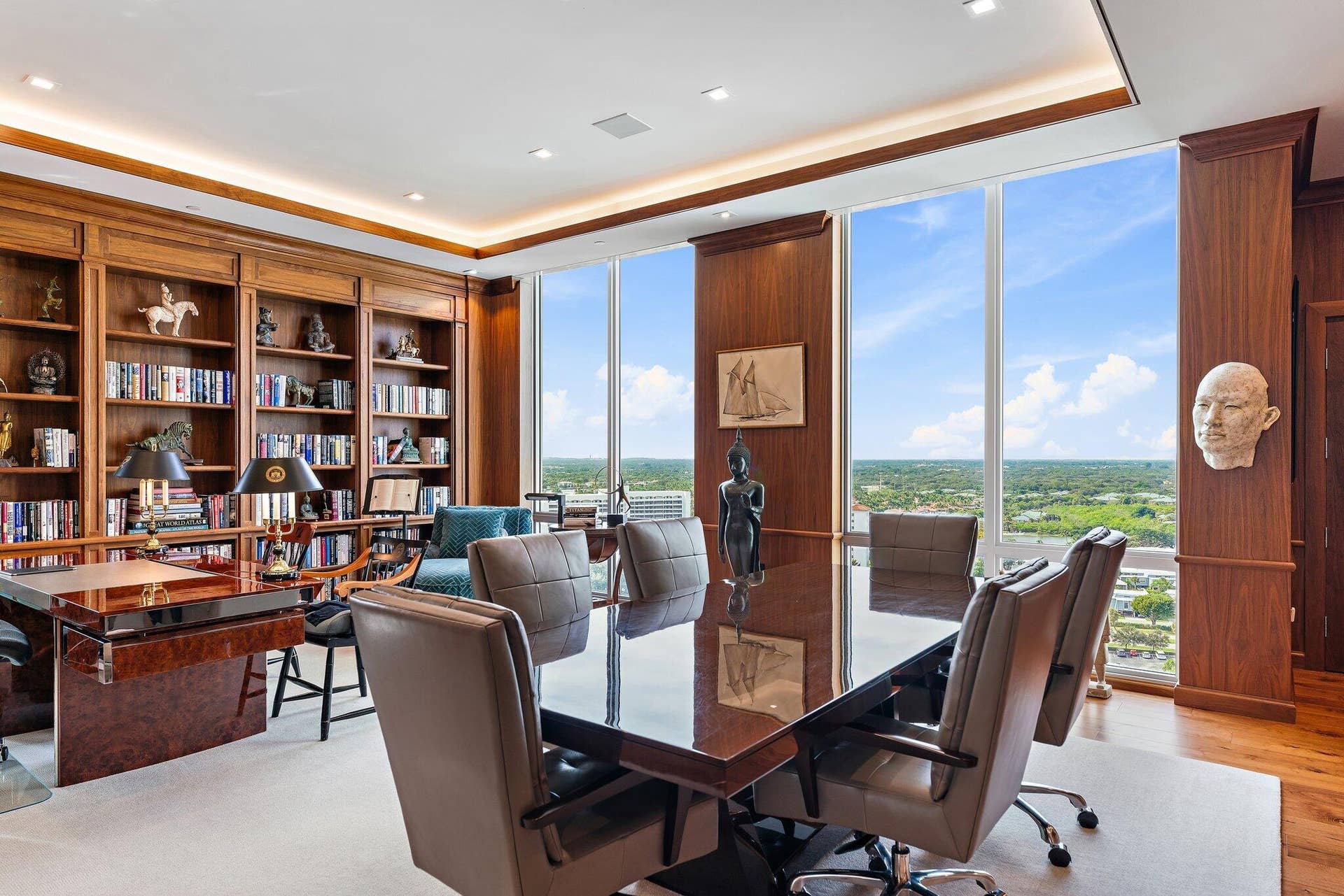 3 Water Club Way, #1902, North Palm Beach, FL 33408 Library